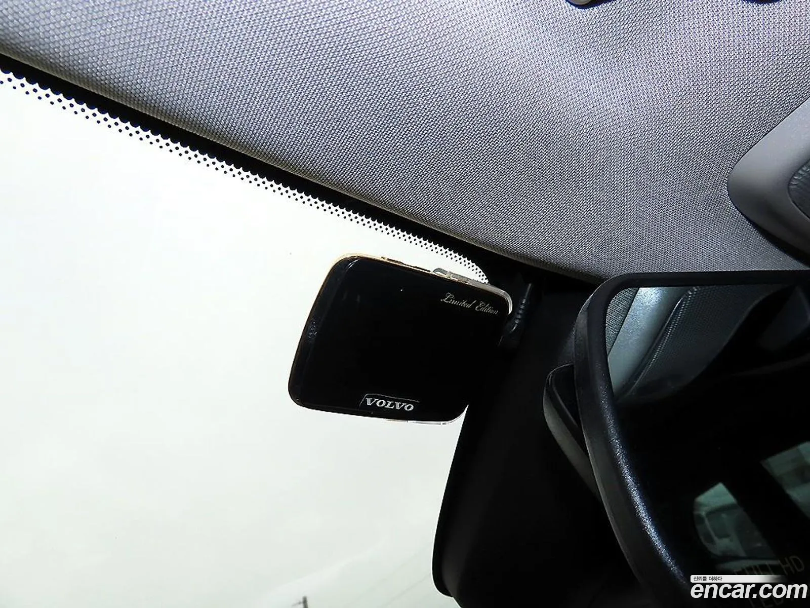 Volvo XC60 2015 — 17