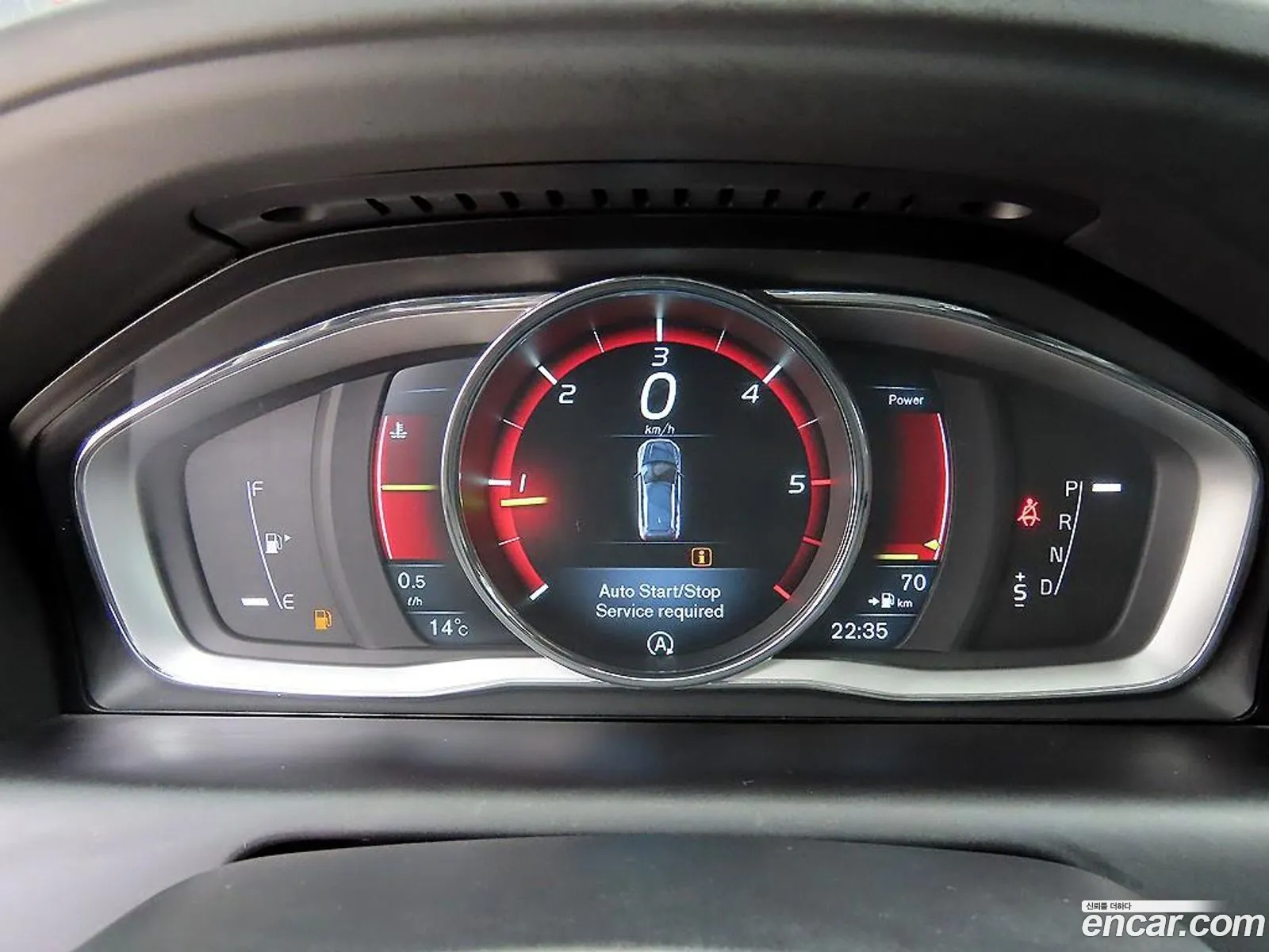 Volvo XC60 2015 — 11