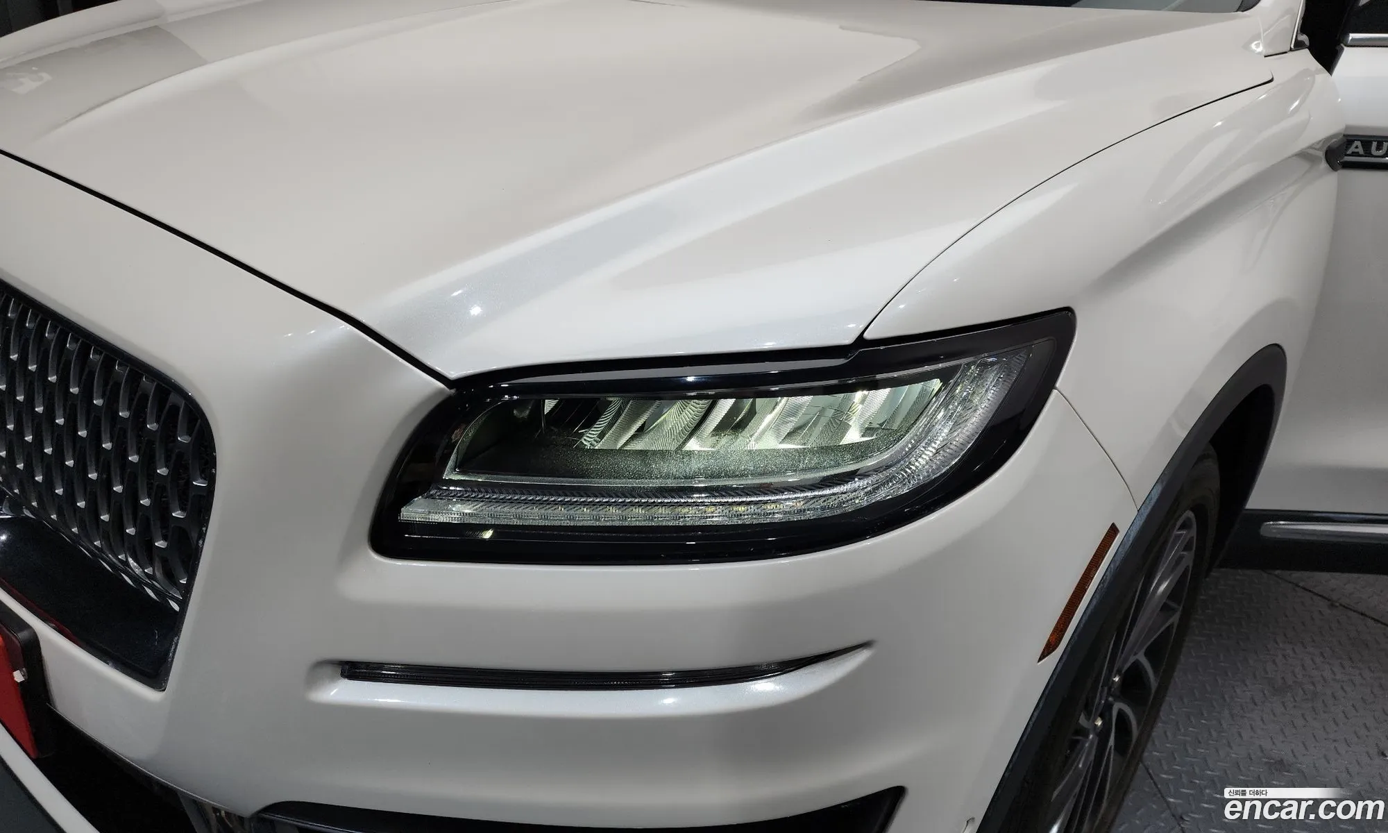 Lincoln Nautilus 2019 2LMPJ8LP8KBL37147 — 17
