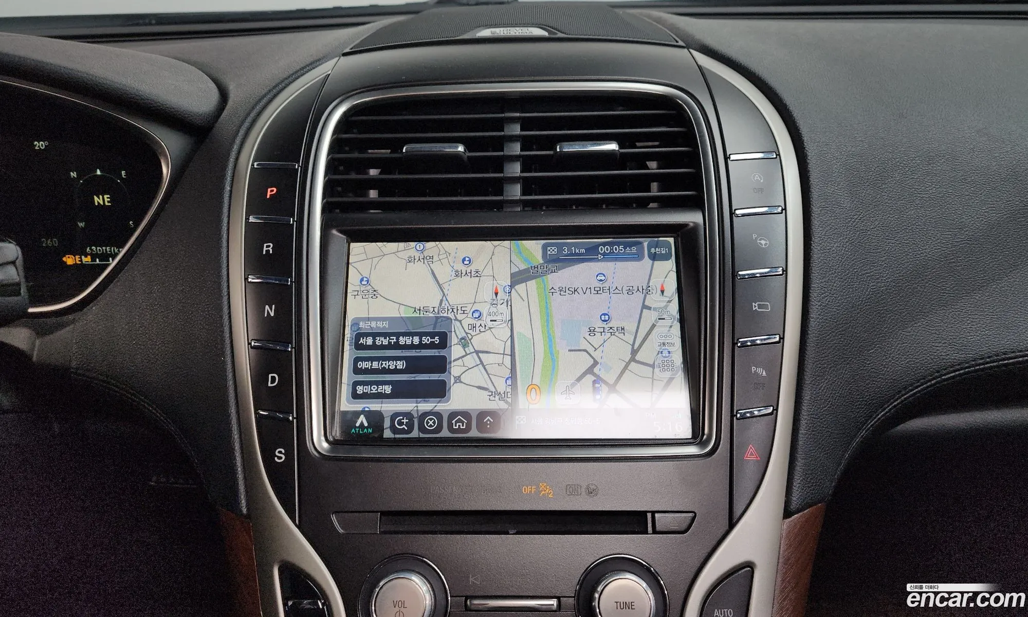 Lincoln Nautilus 2019 2LMPJ8LP8KBL37147 — 2
