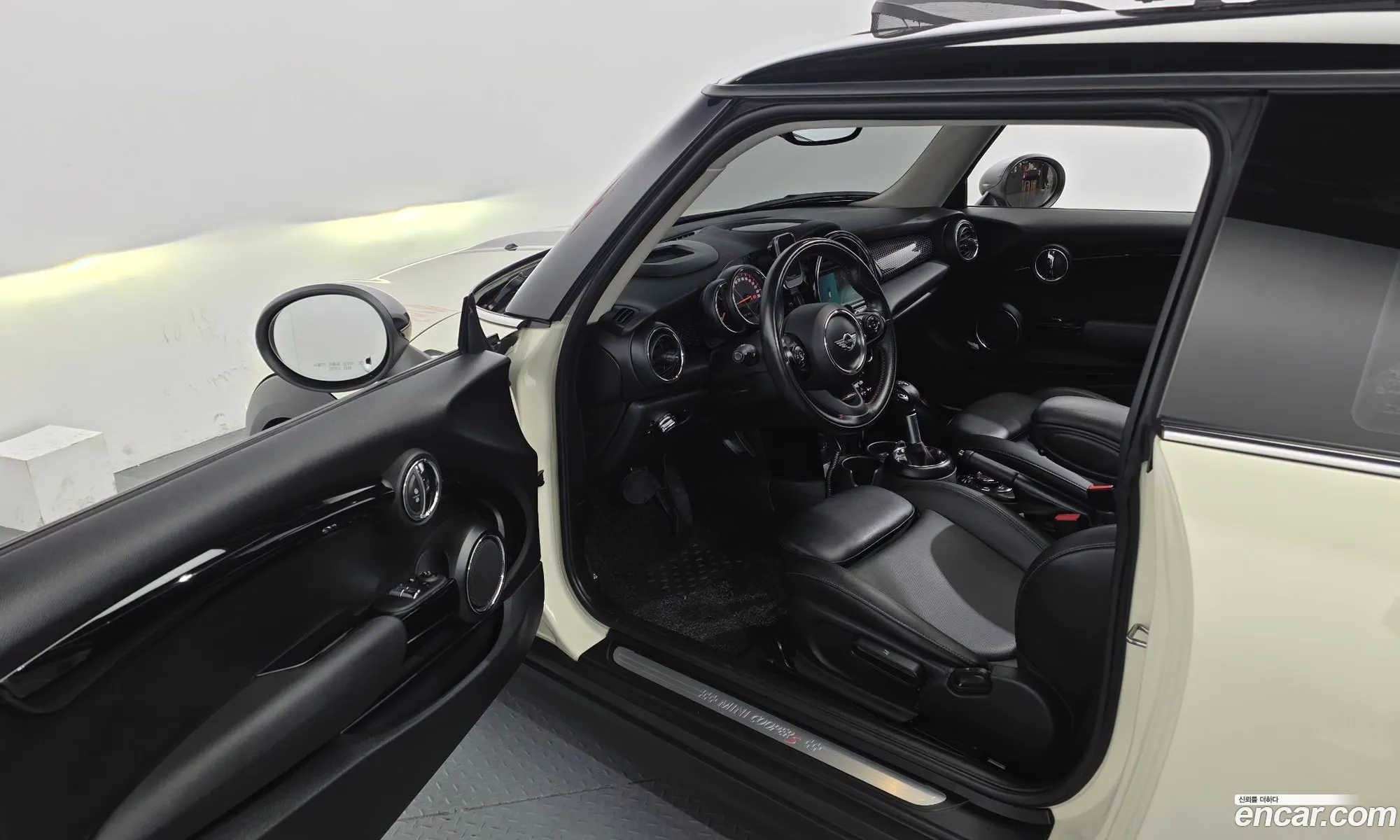Mini Cooper S 2018 WMWXP7101JT878521 — 25
