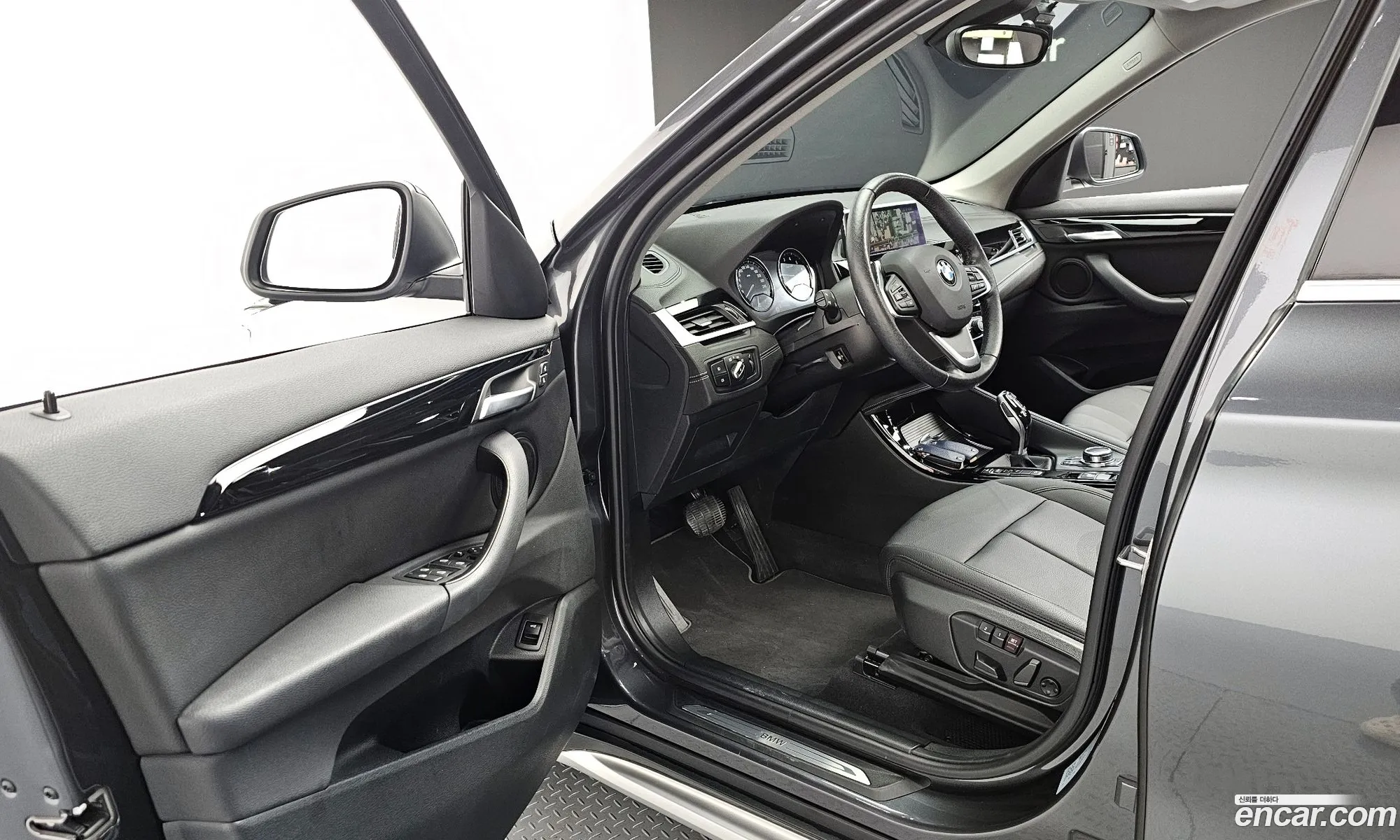 BMW X1 2022 WBA11DG00N5V07373 — 17