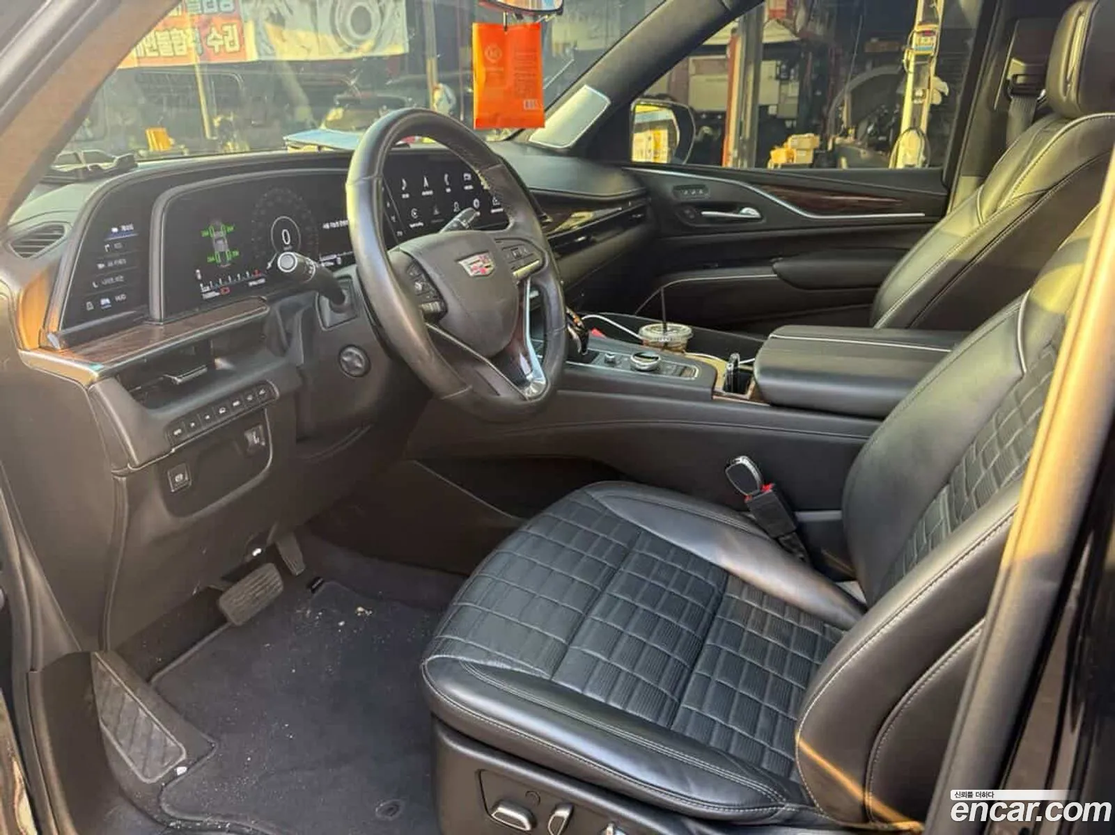 Cadillac Escalade 2022 — 4