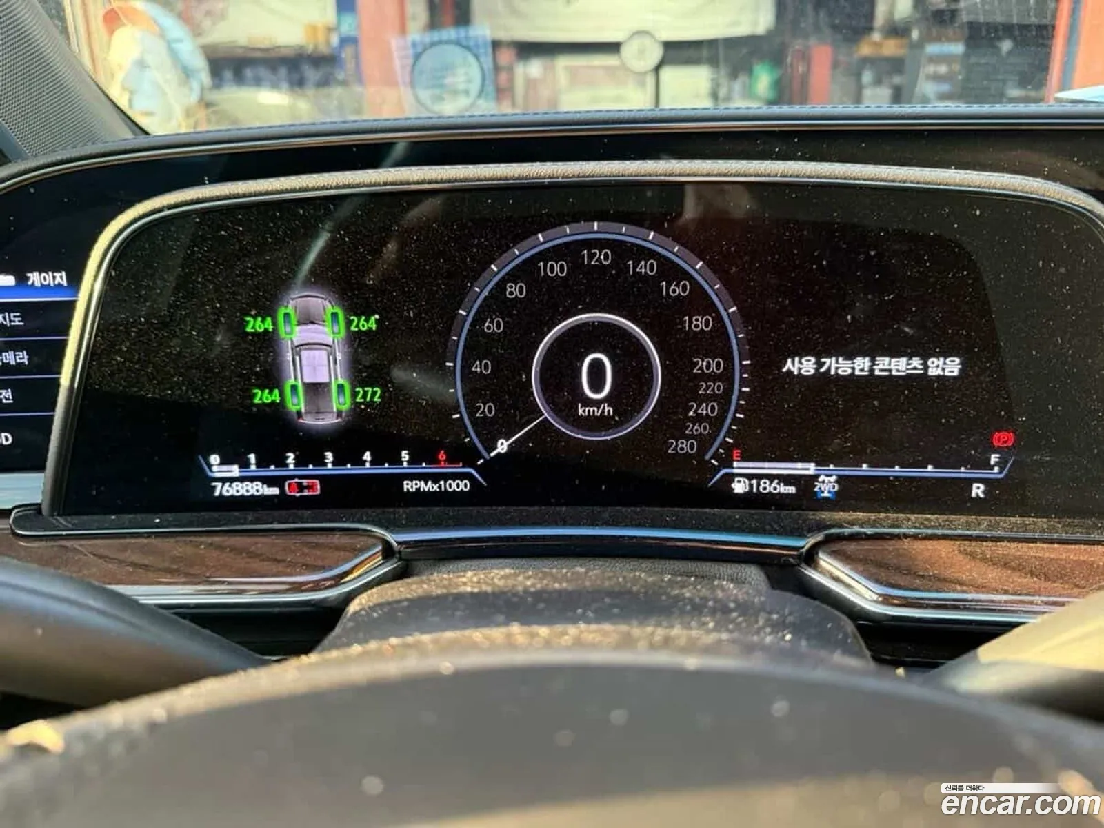 Cadillac Escalade 2022 — 10