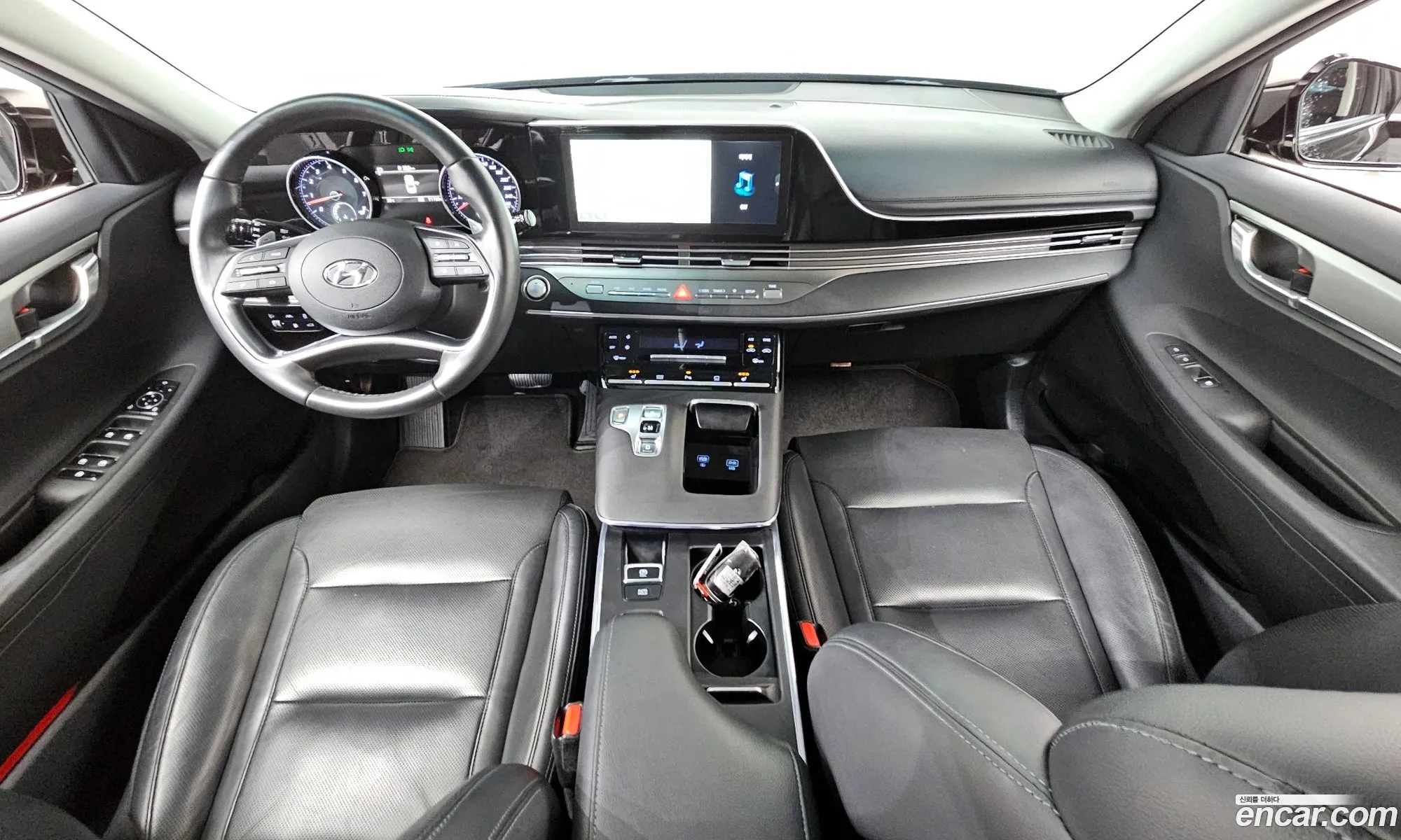 Hyundai Grandeur IG 2022 — 17