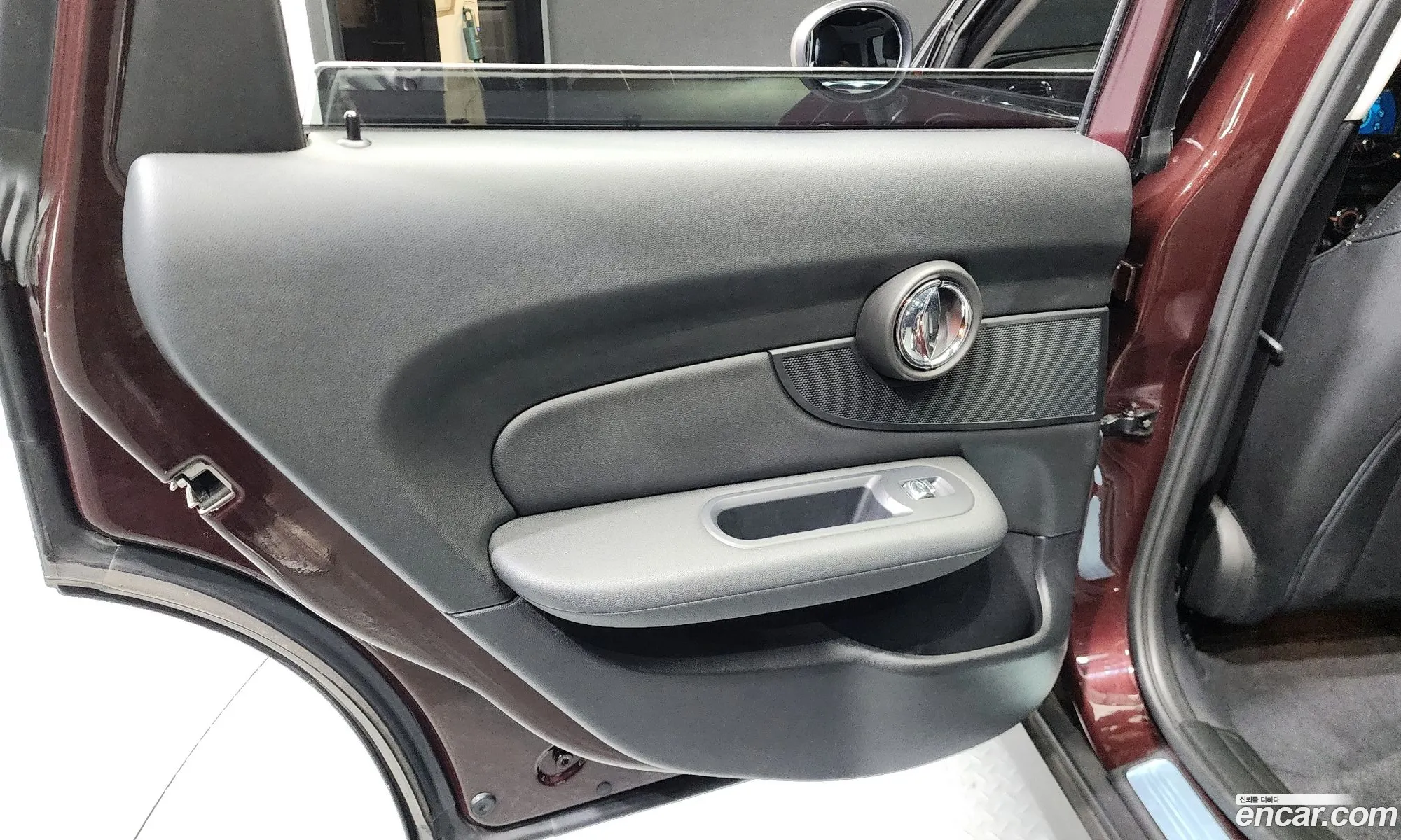 Mini Cooper Clubman 2018 WMWLN5105K2H74746 — 21