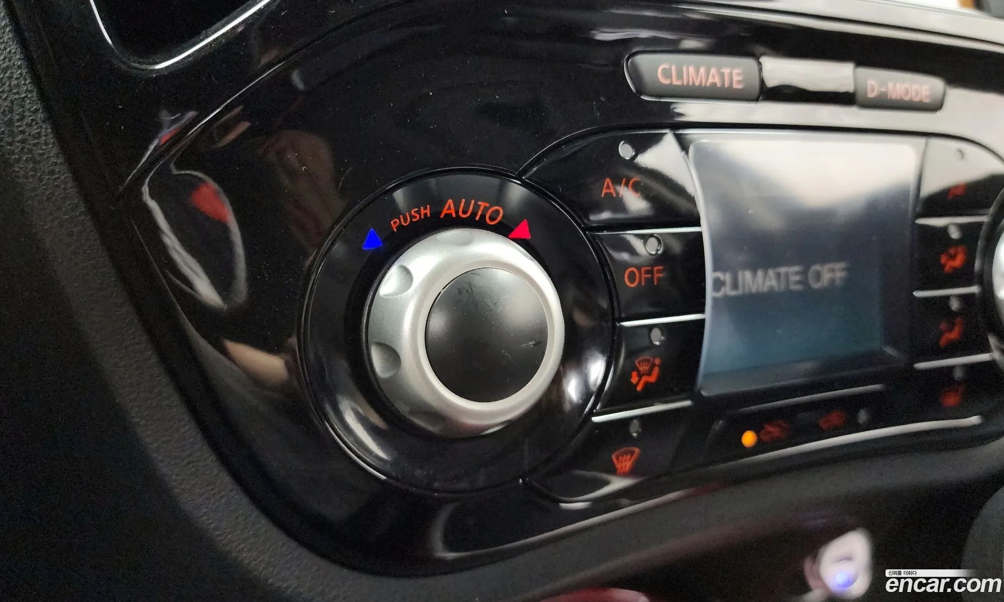 Nissan Juke 2017 JN1AF58E9HT180303 — 9