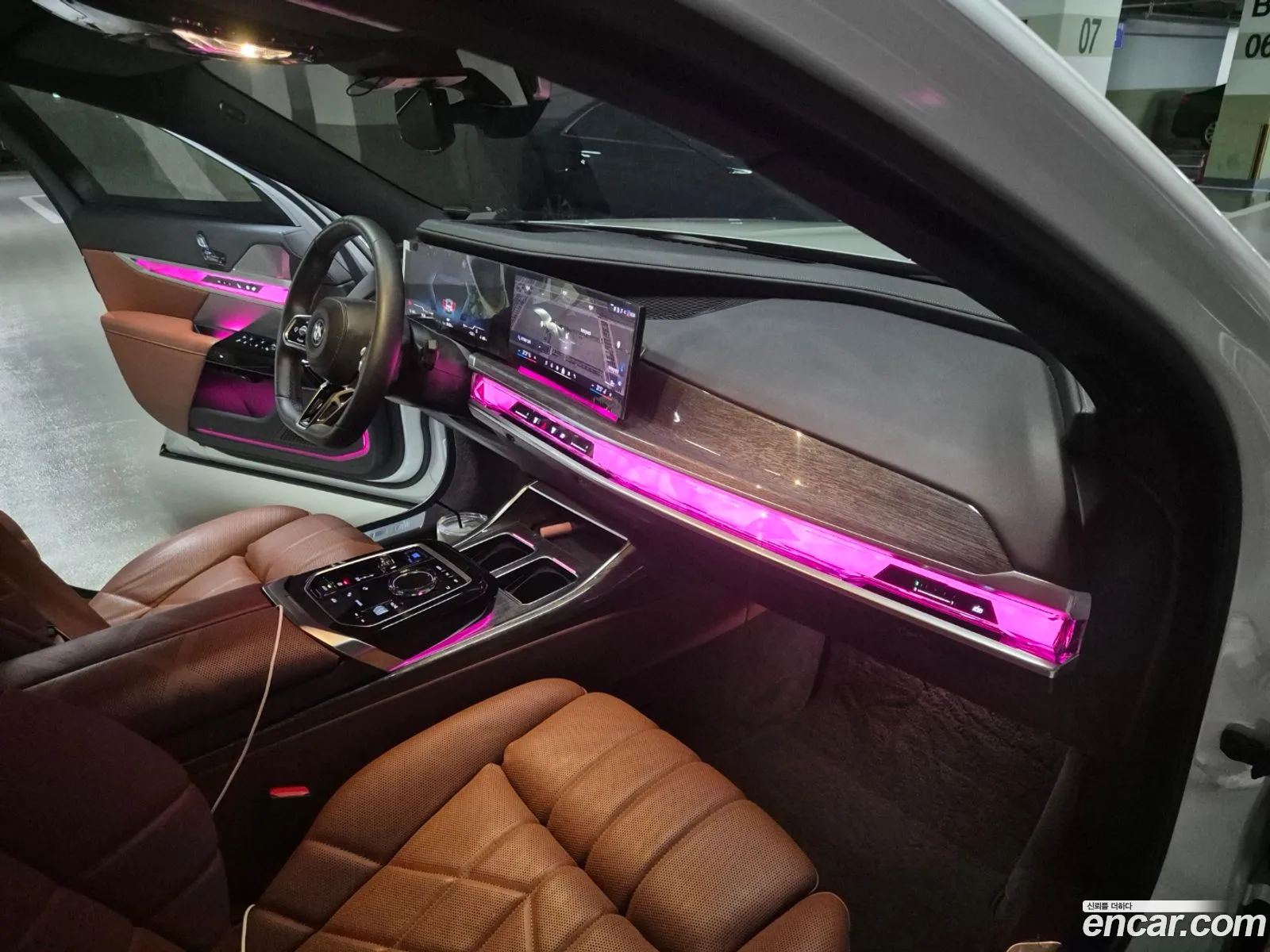 BMW i7 2023 — 20