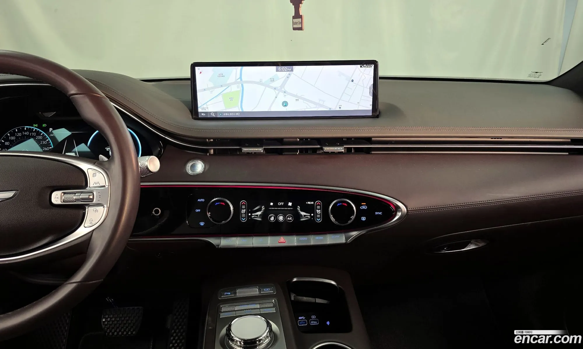 Genesis GV70 2022 — 23