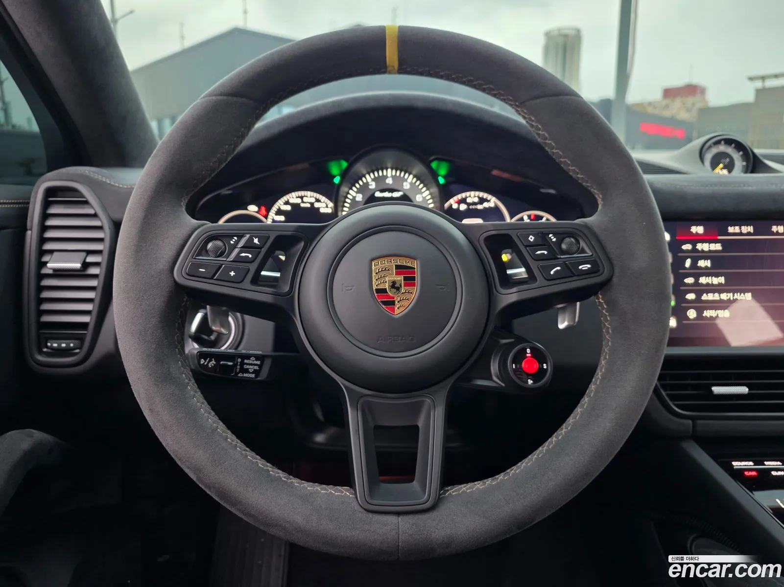 Porsche Cayenne 2022 — 12