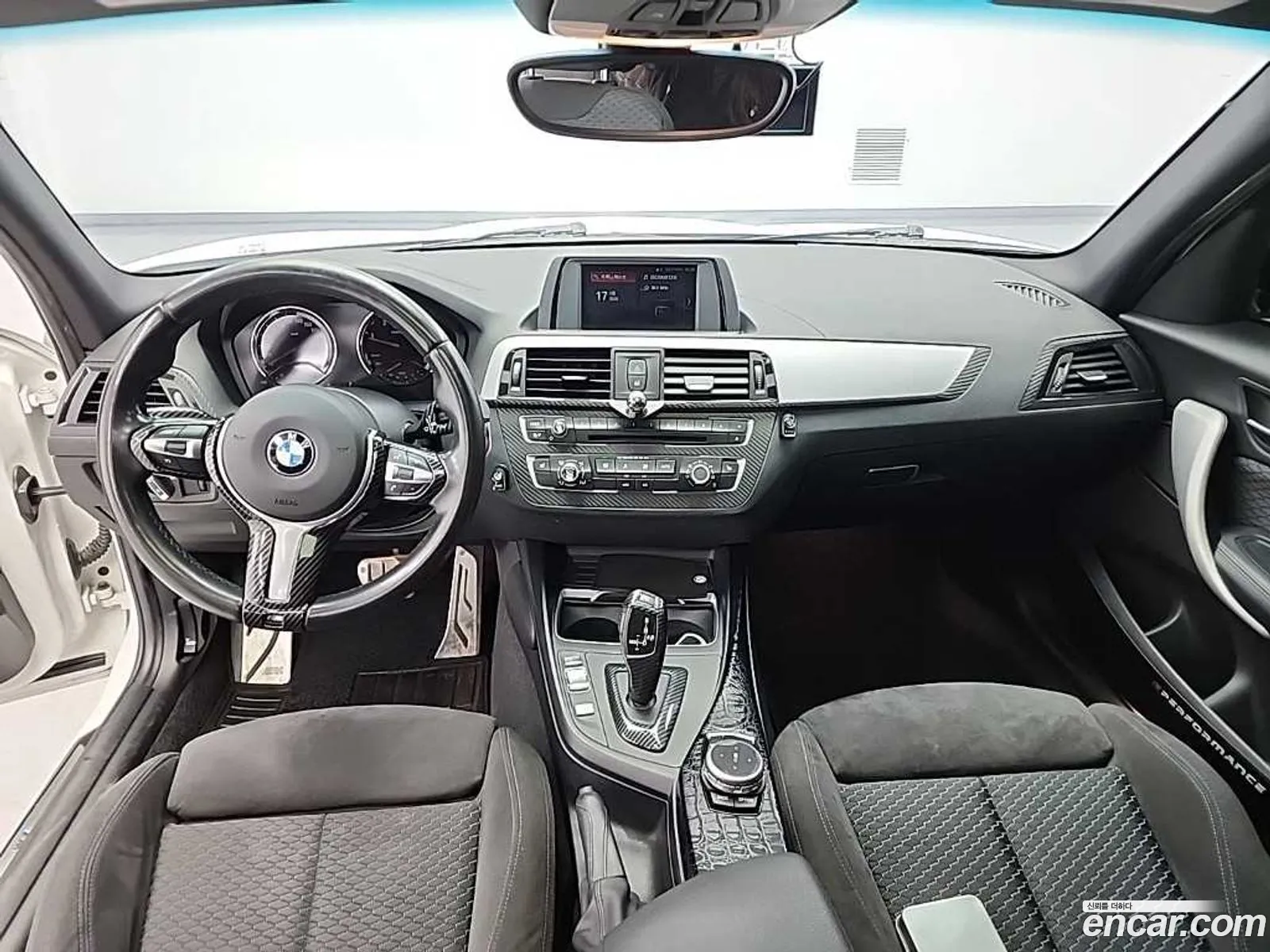 BMW 1 Series 2017 — 17