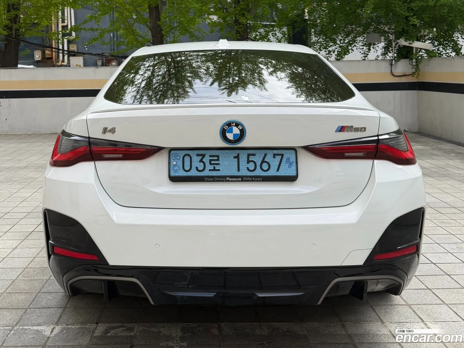 BMW i4 2024 — 17