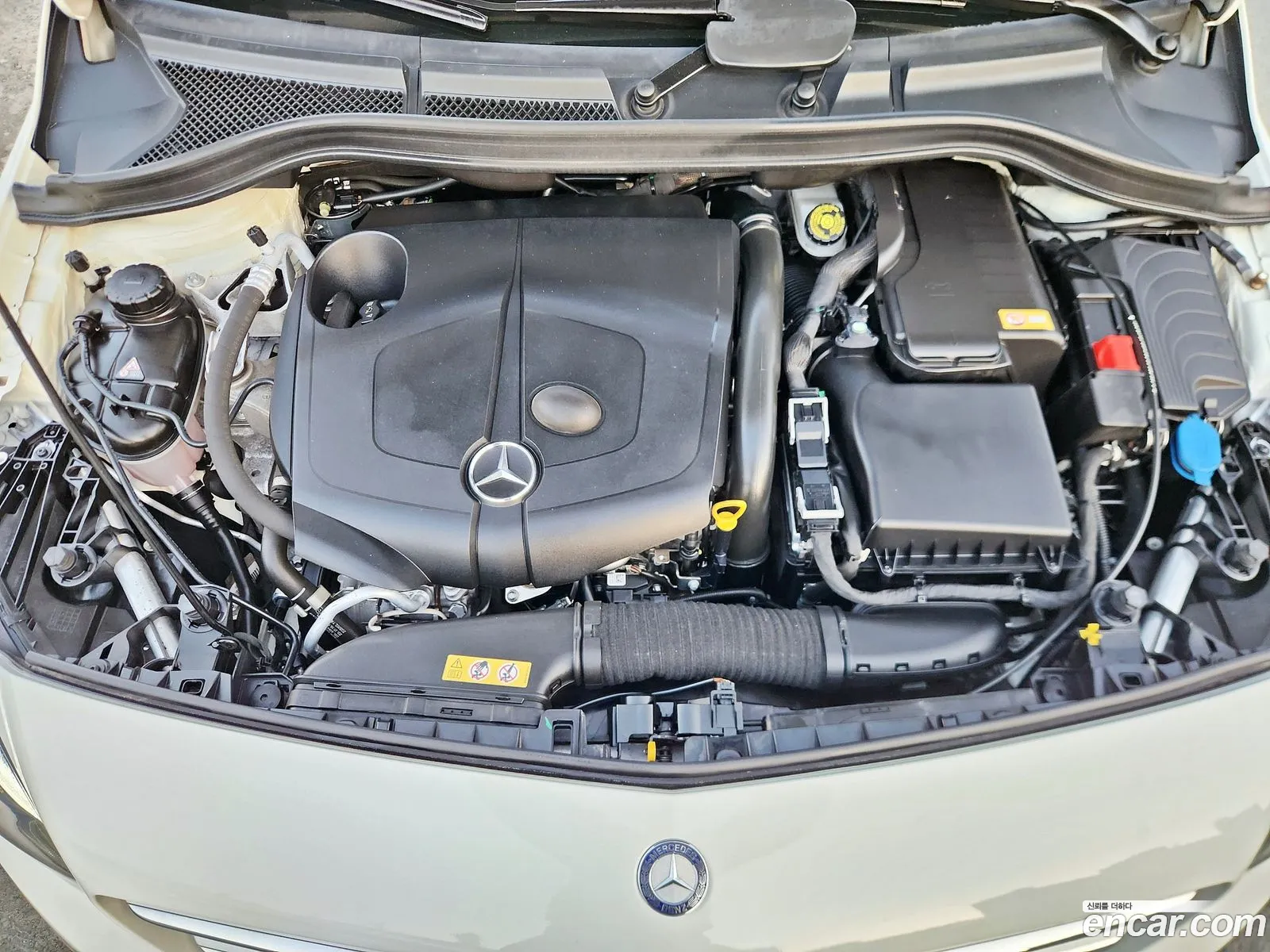 Mercedes-Benz B-Class W246 2016 — 11