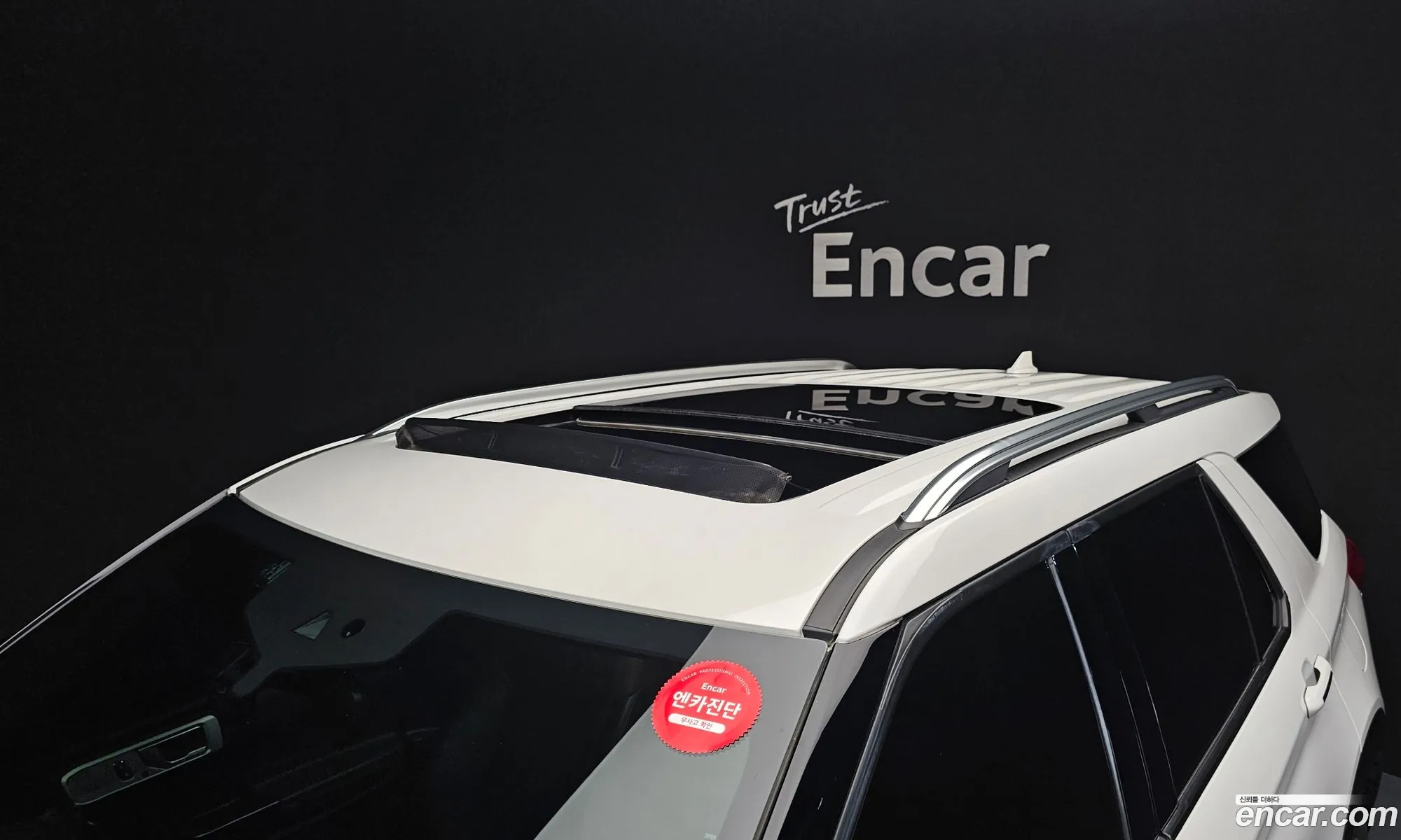 Ford Explorer 6th Gen 2022 — 17
