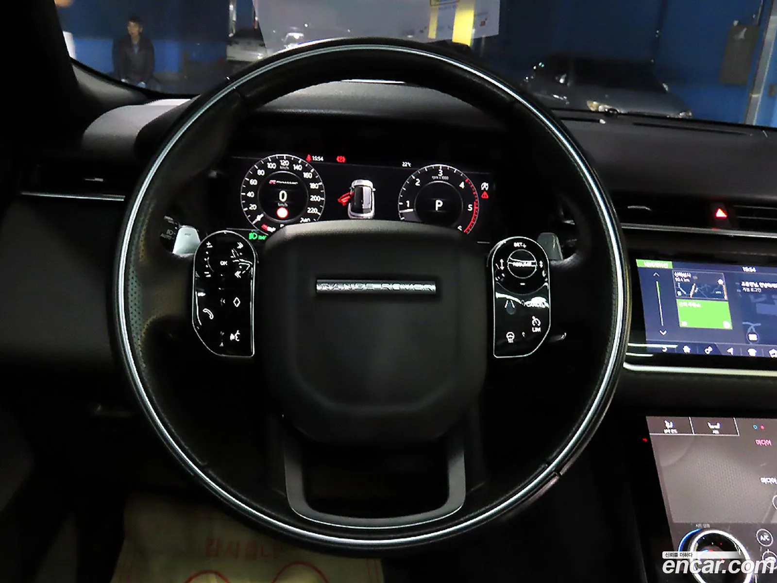 Land Rover Range Rover Velar 2019 — 19