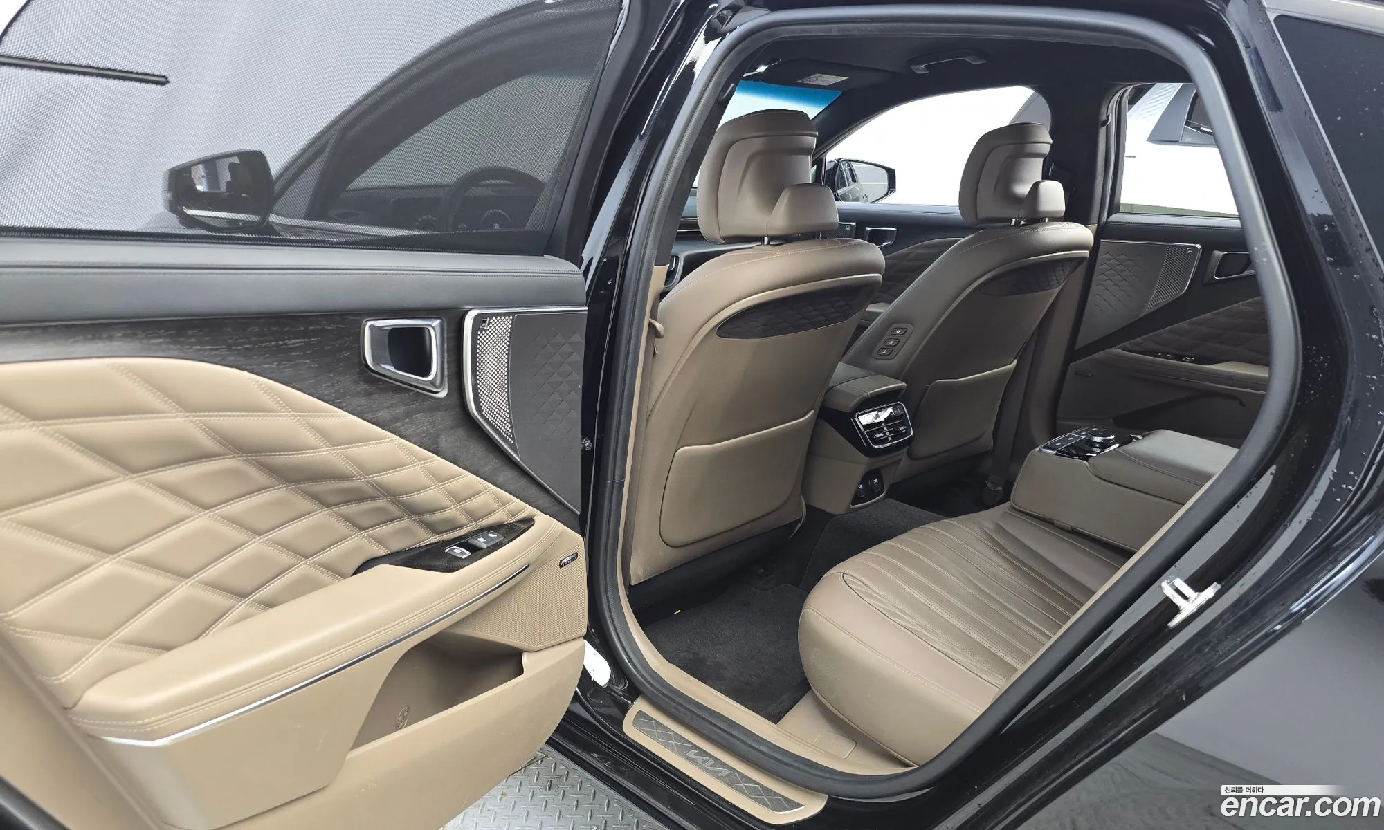 Kia K8 2021 — 21