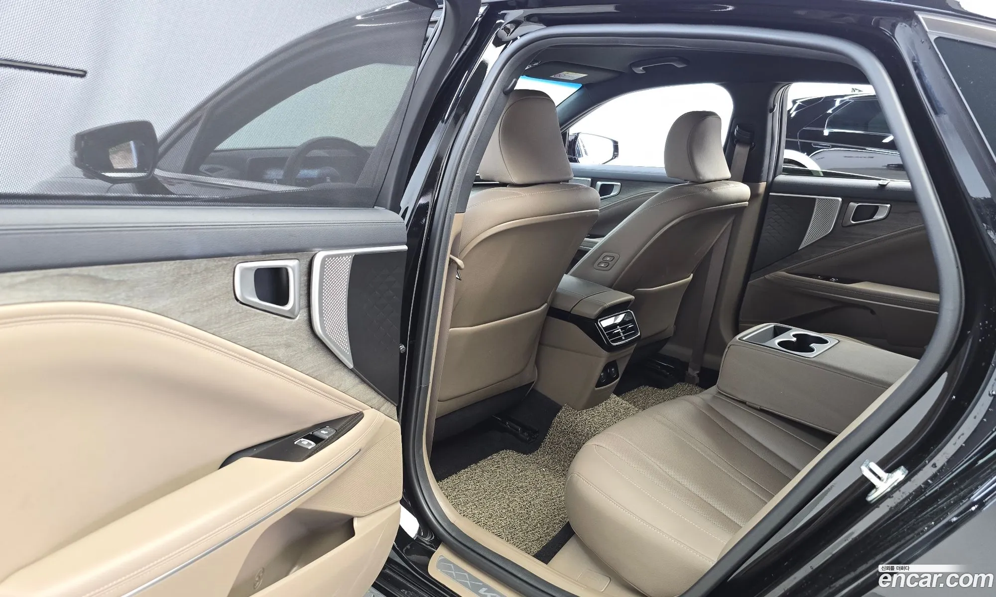 Kia K8 2023 — 13