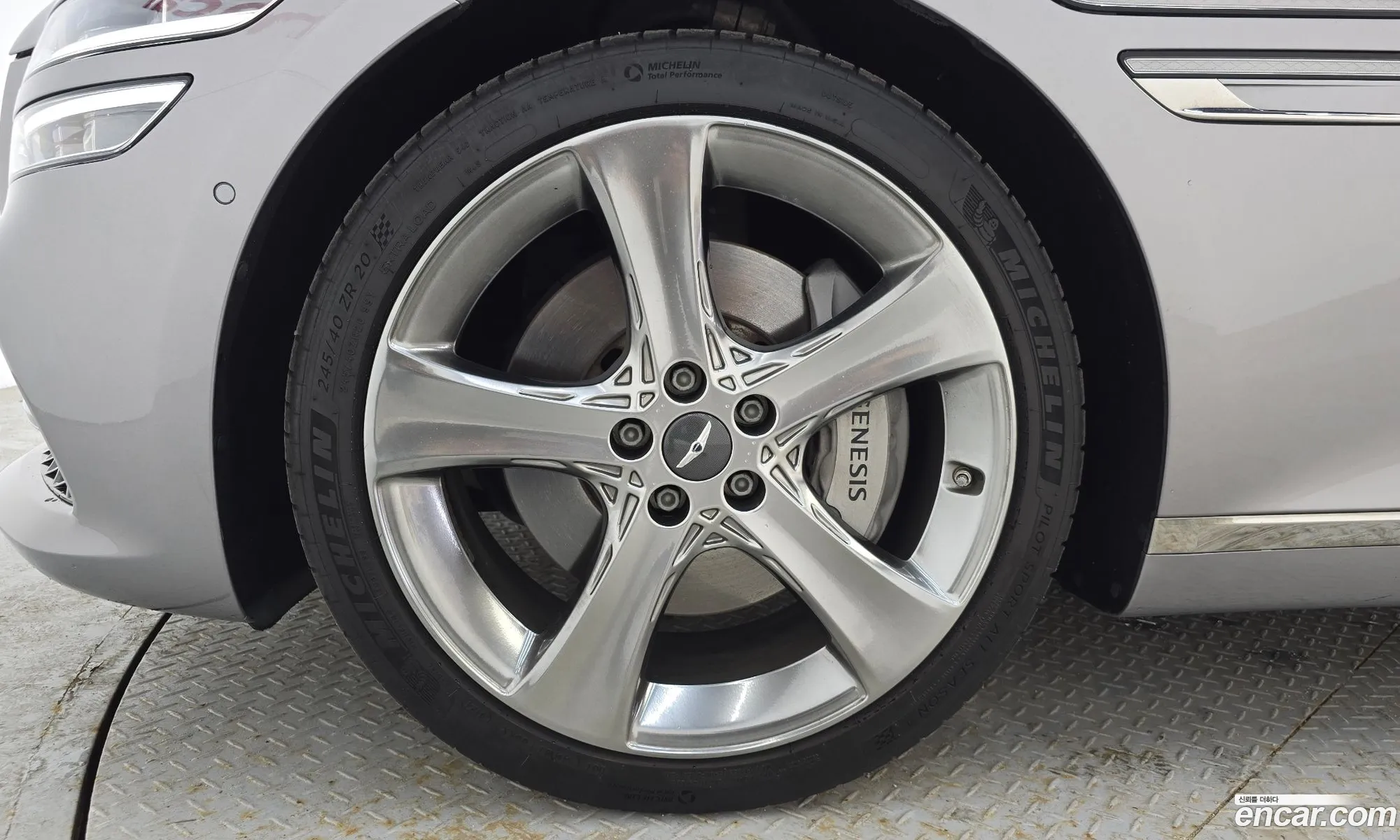 Genesis G80 2022 — 31