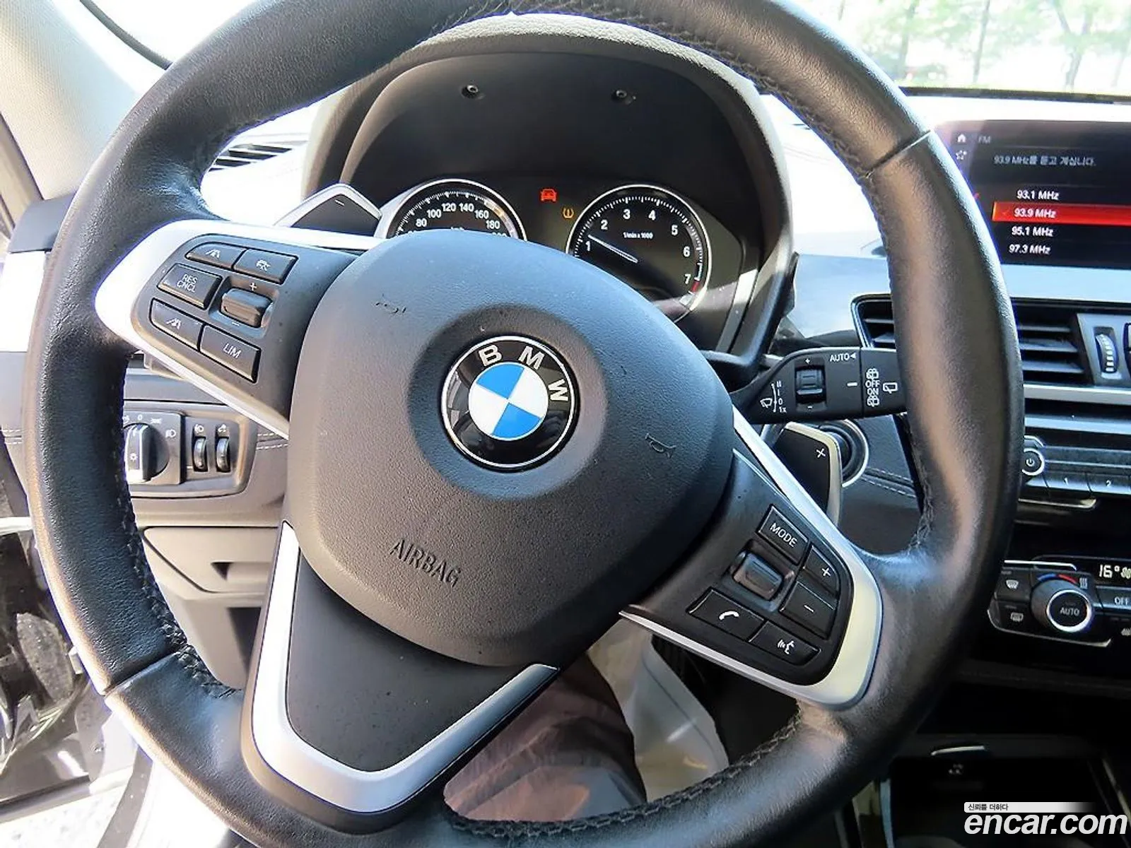 BMW X1 2022 — 17