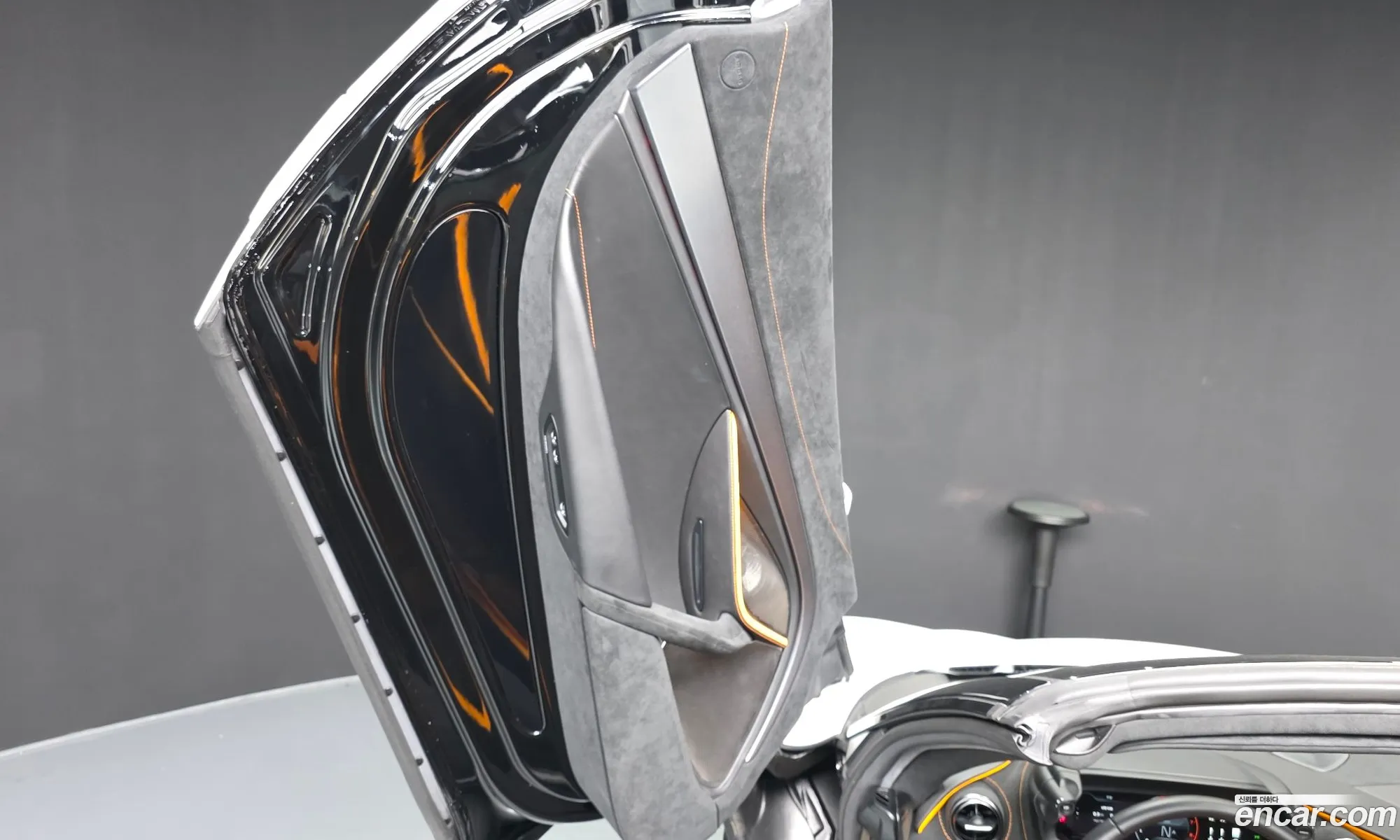 McLaren 750S 2024 SBM14BCB9RW007418 — 7