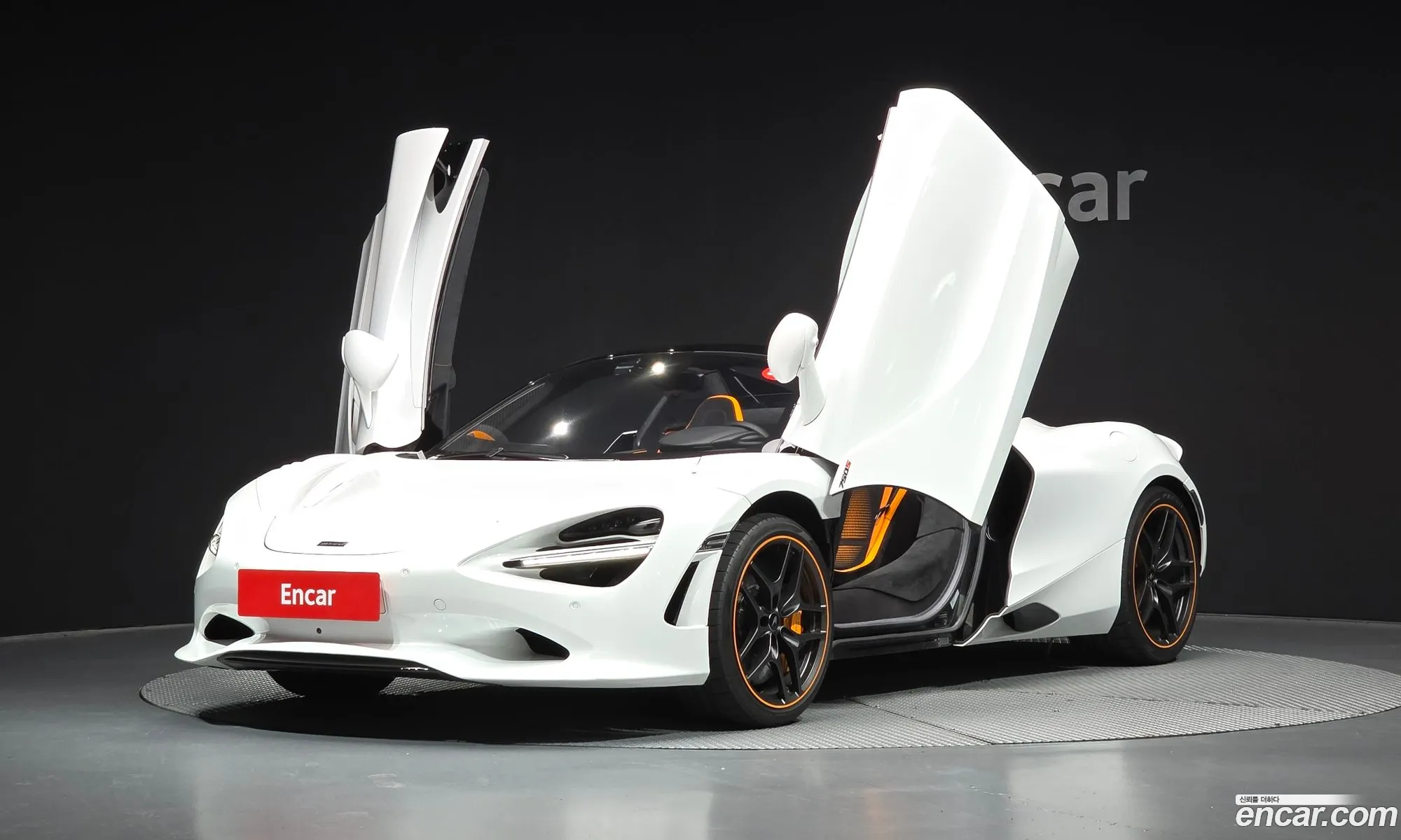 McLaren 750S 2024 SBM14BCB9RW007418 — 33