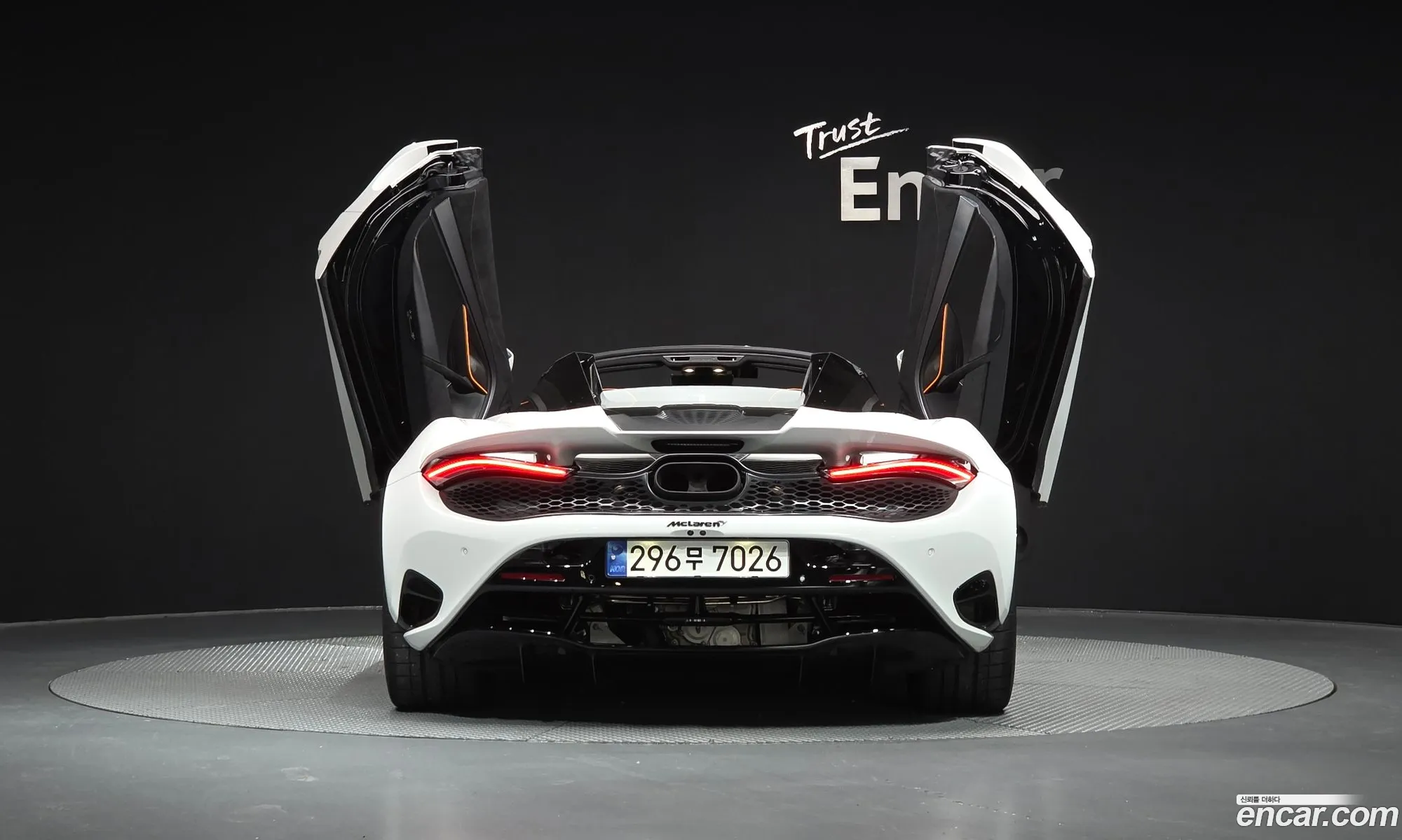 McLaren 750S 2024 SBM14BCB9RW007418 — 16