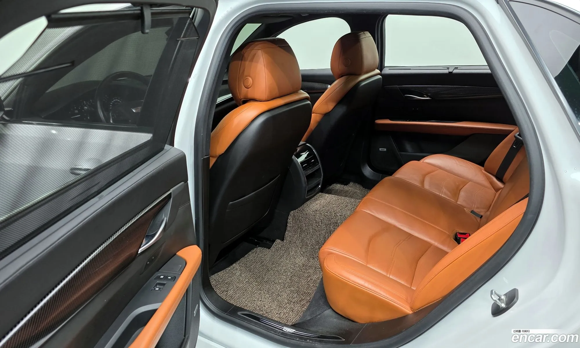 Cadillac CT6 2018 — 29