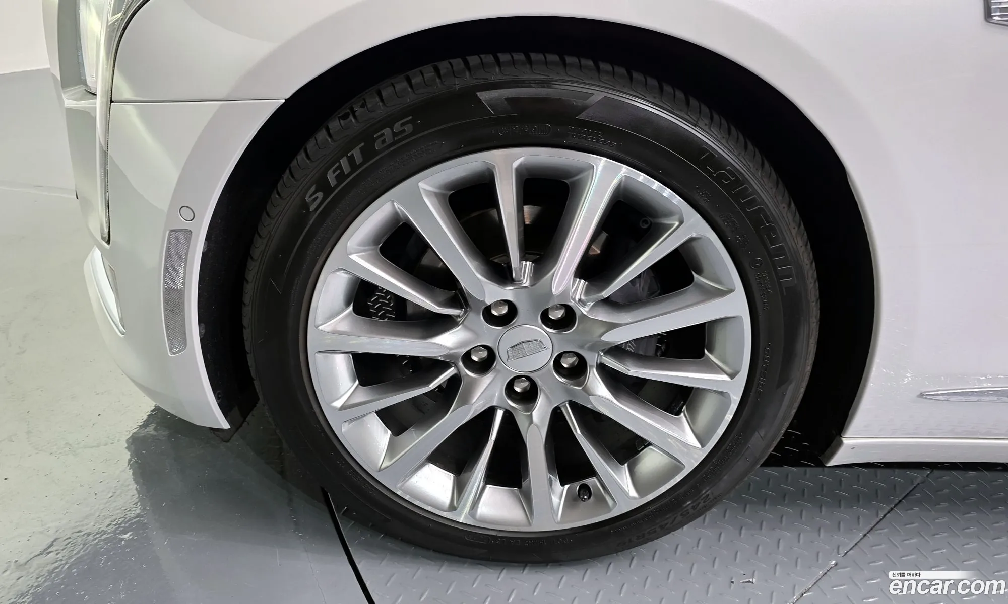 Cadillac CT6 2018 — 10