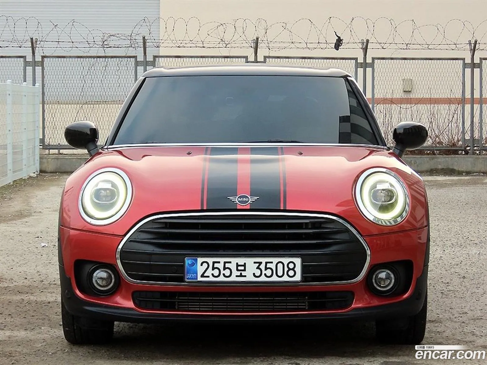 Mini Cooper Clubman 2019 — 19