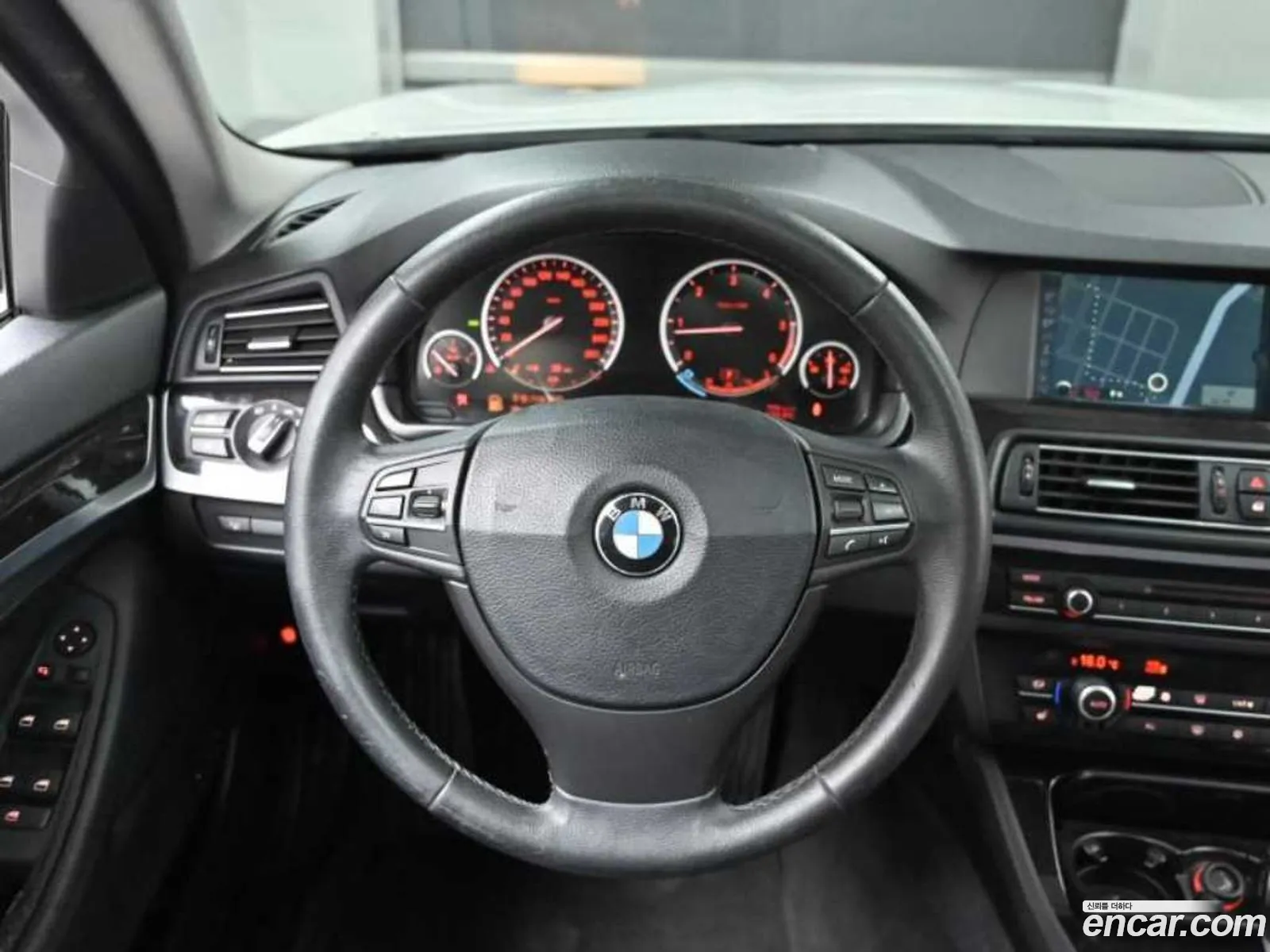 BMW 5 Series 2012 — 5