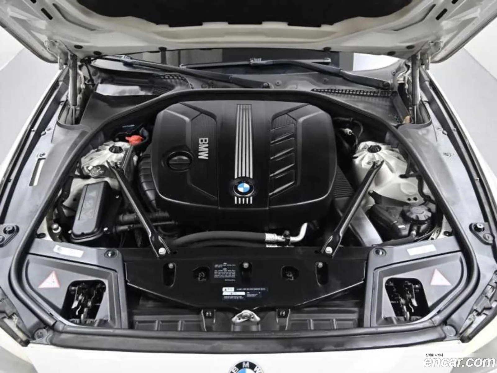 BMW 5 Series 2012 — 20