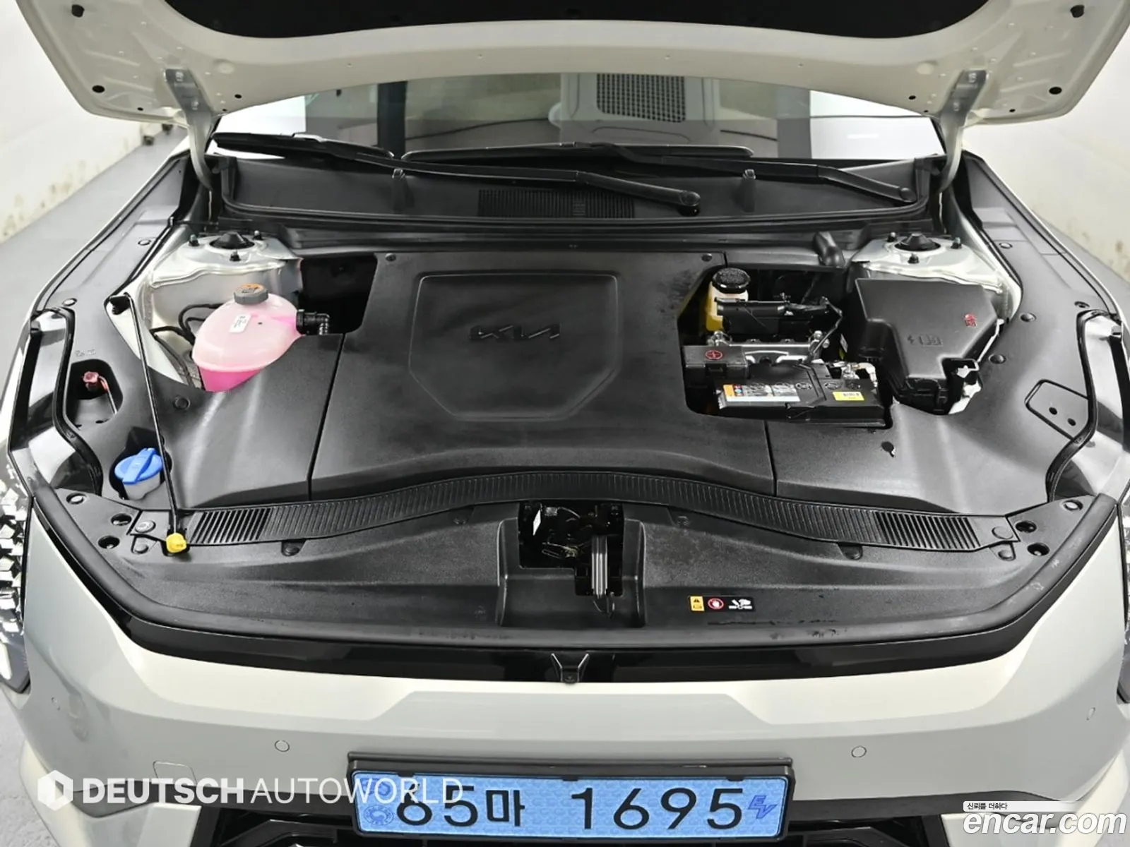 Kia EV4