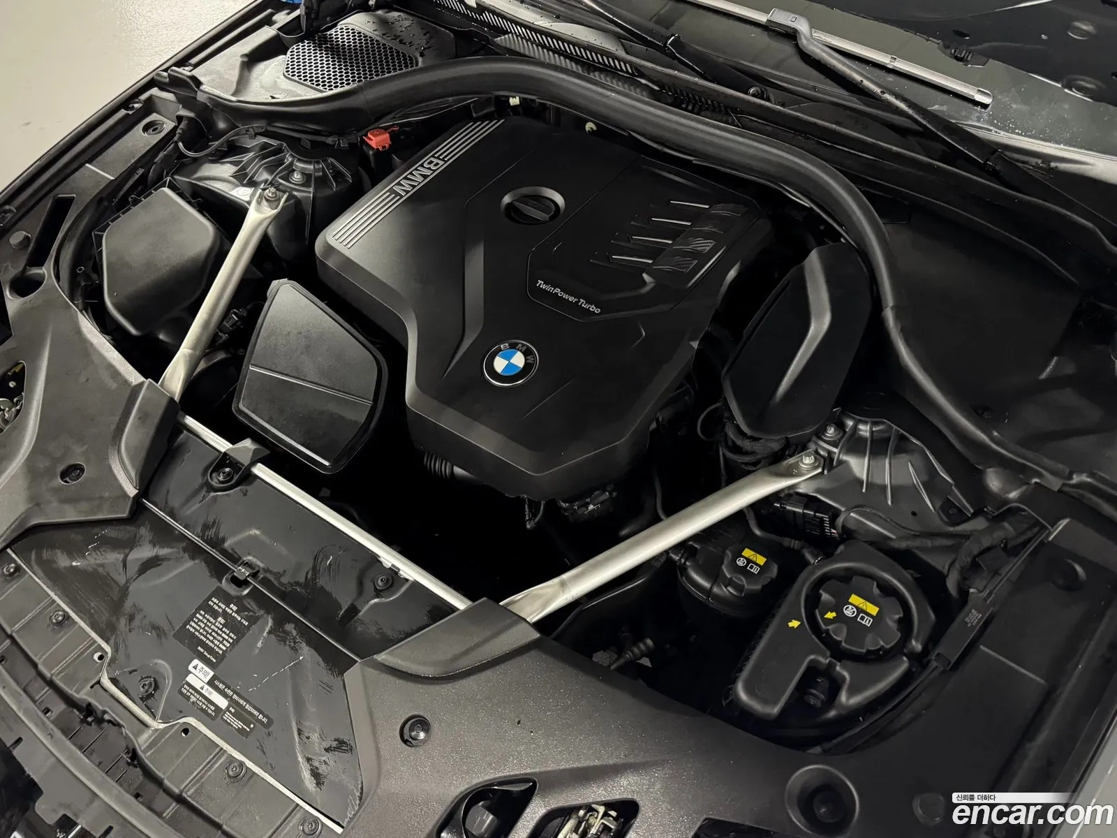 BMW 5 Series 2022 — 8