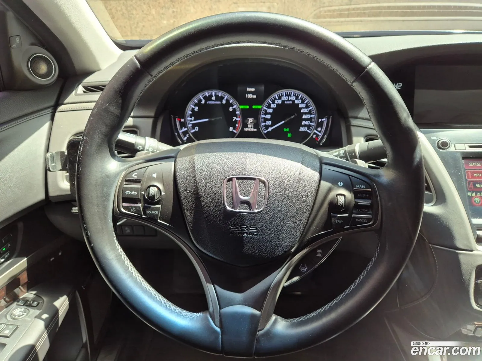 Honda Legend 2015 — 4