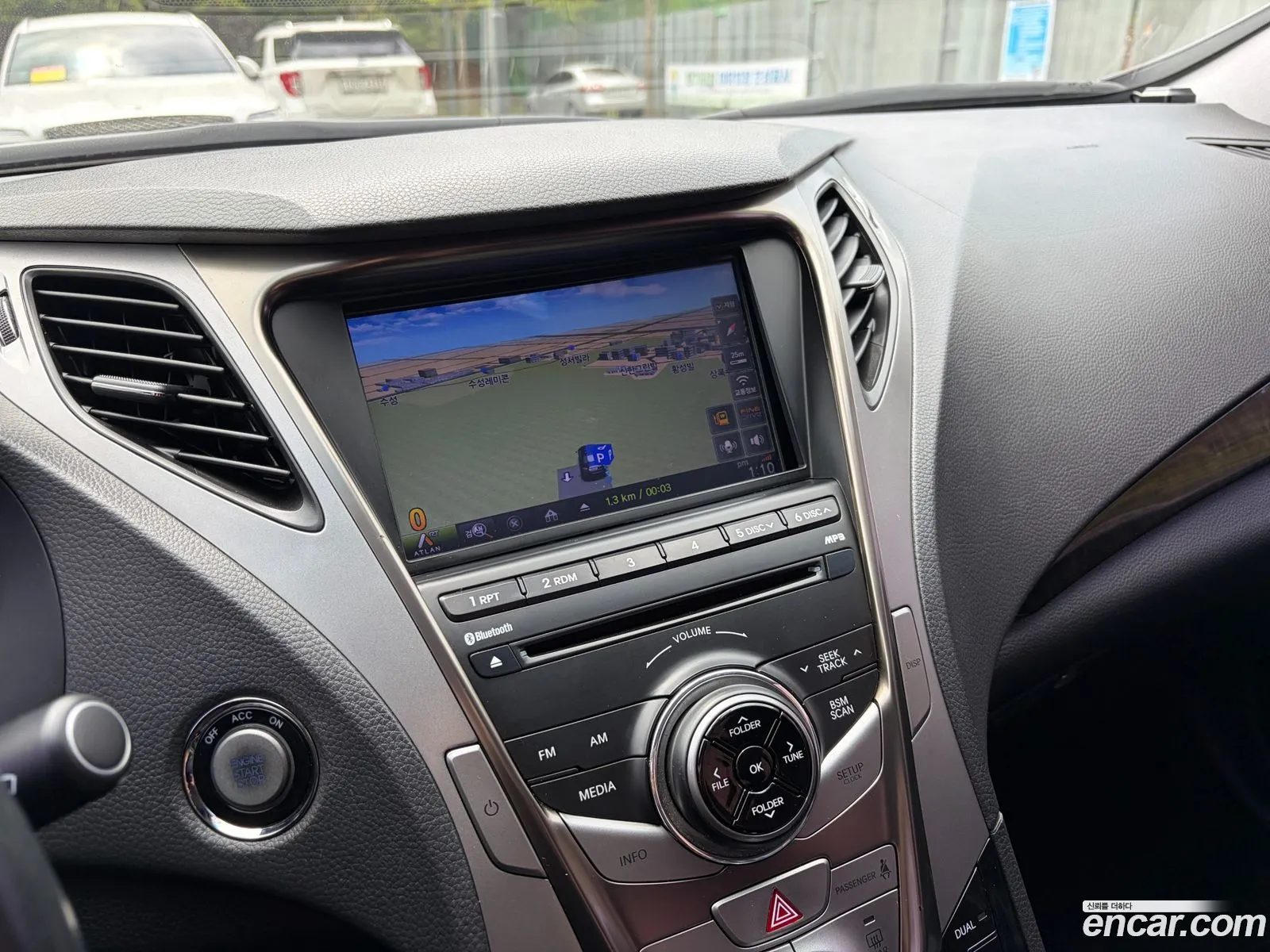 Hyundai Grandeur HG 2011 — 17
