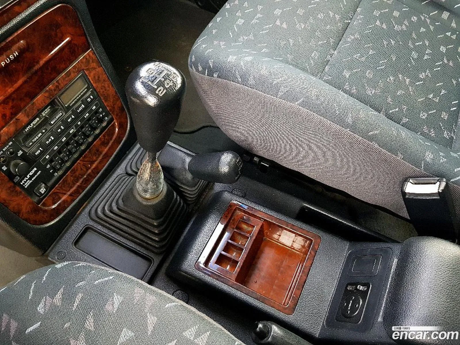 Hyundai Galloper II 1999 — 12