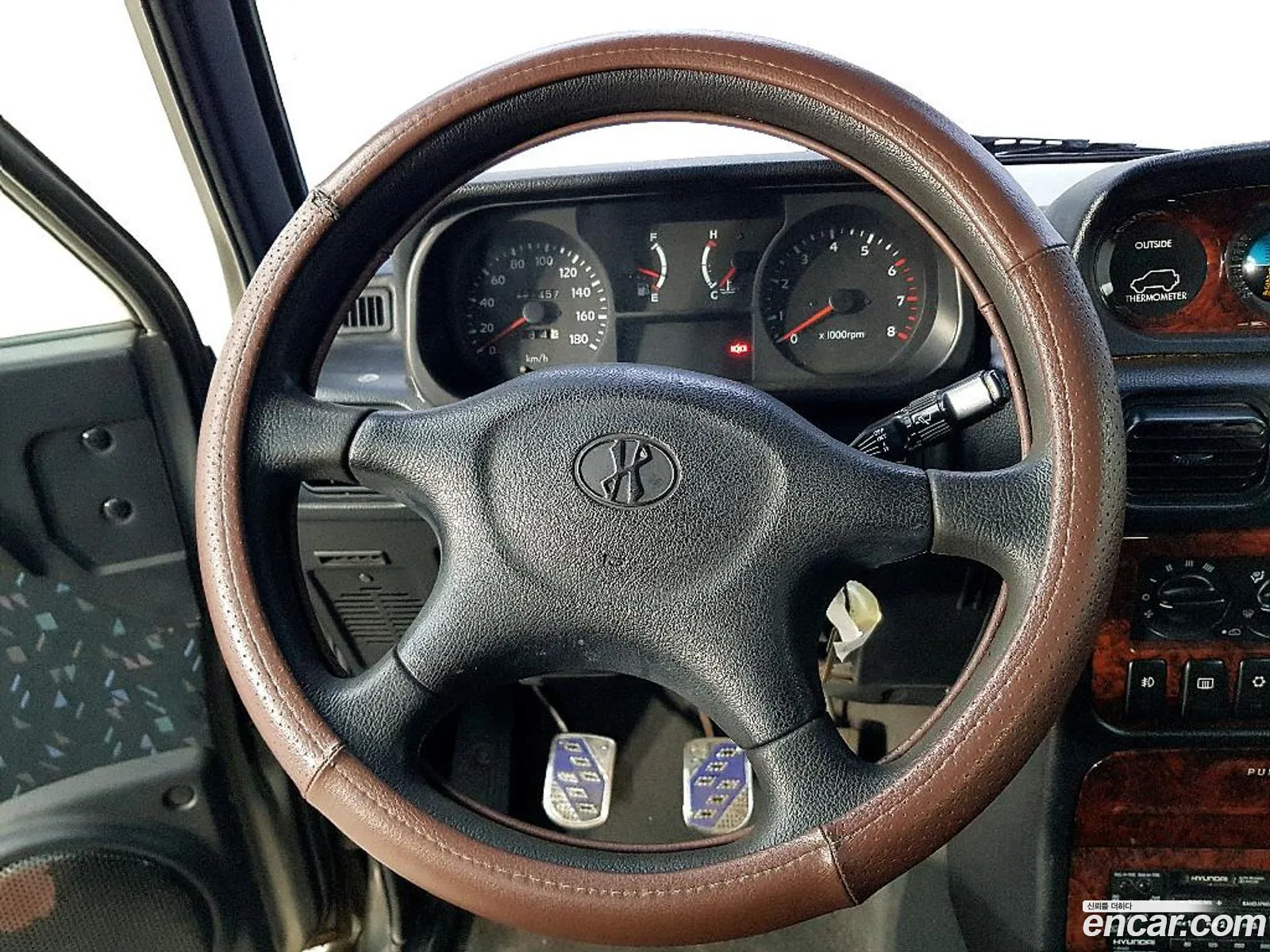 Hyundai Galloper II 1999 — 18
