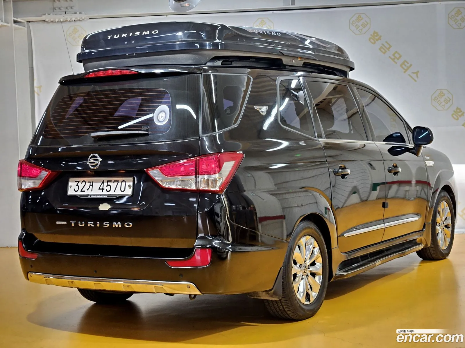 KG Mobility (SsangYong) Korando Turismo 2017 — 14