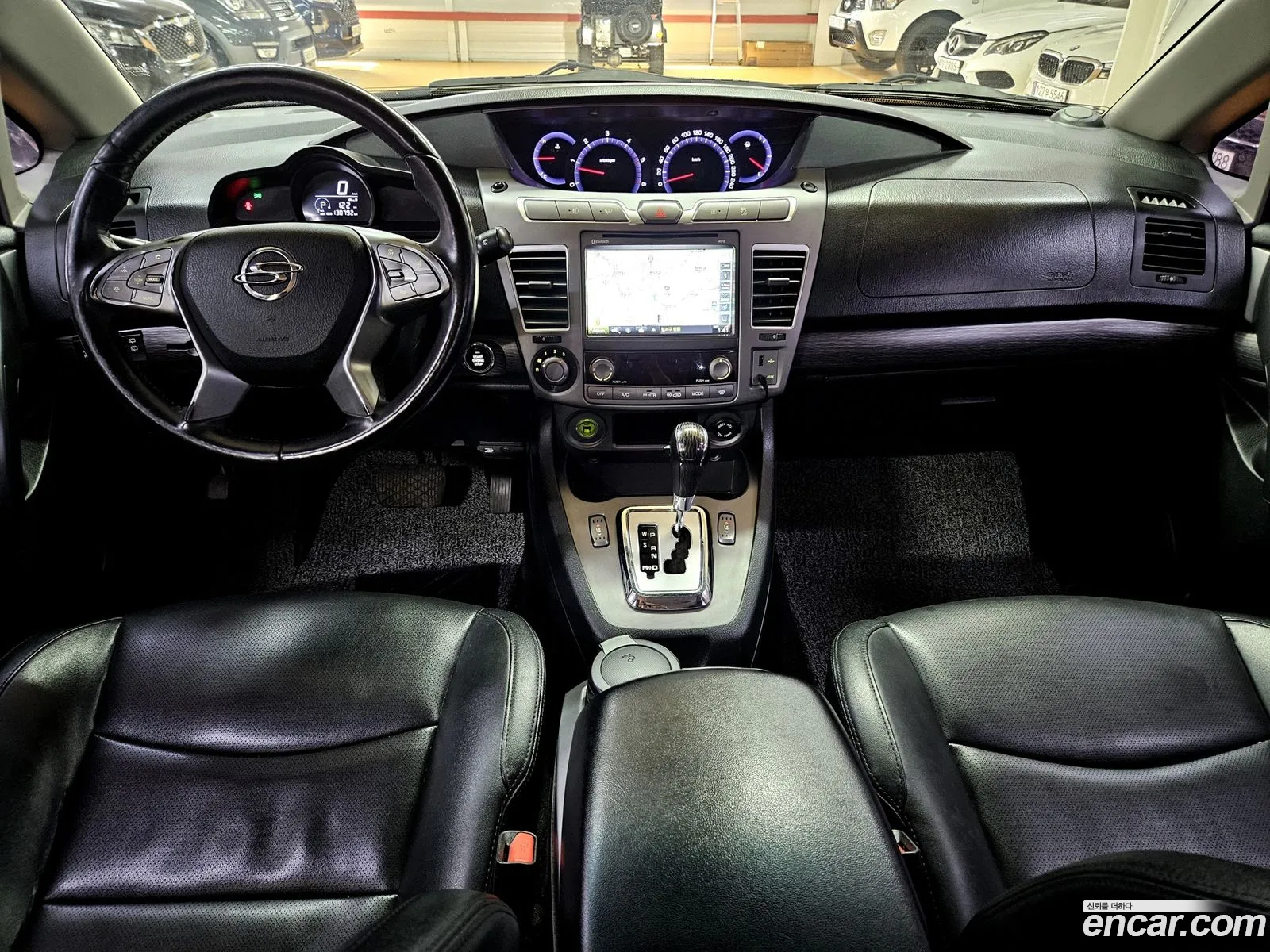 KG Mobility (SsangYong) Korando Turismo 2017 — 4