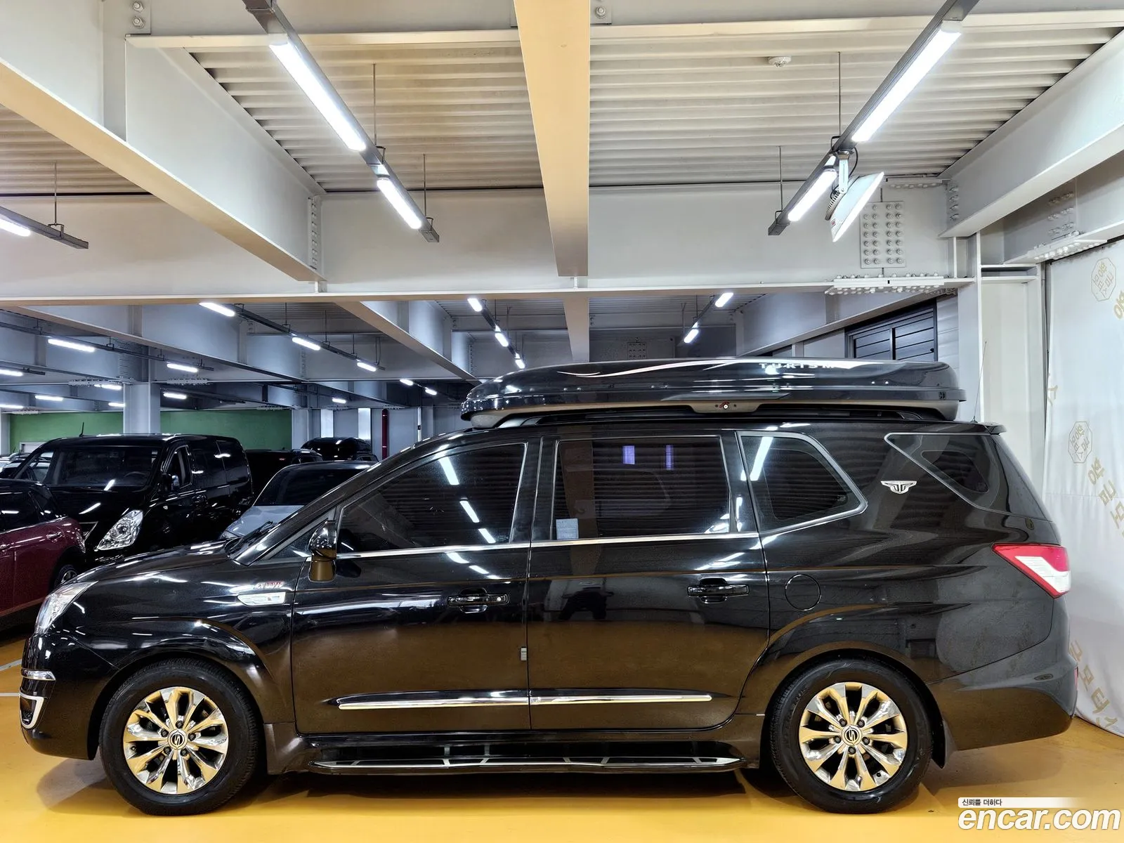 KG Mobility (SsangYong) Korando Turismo 2017 — 16