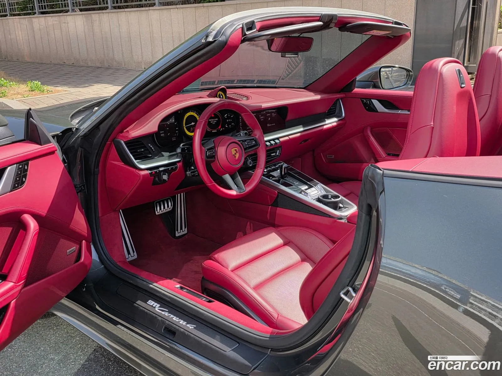 Porsche 911 2021 — 18