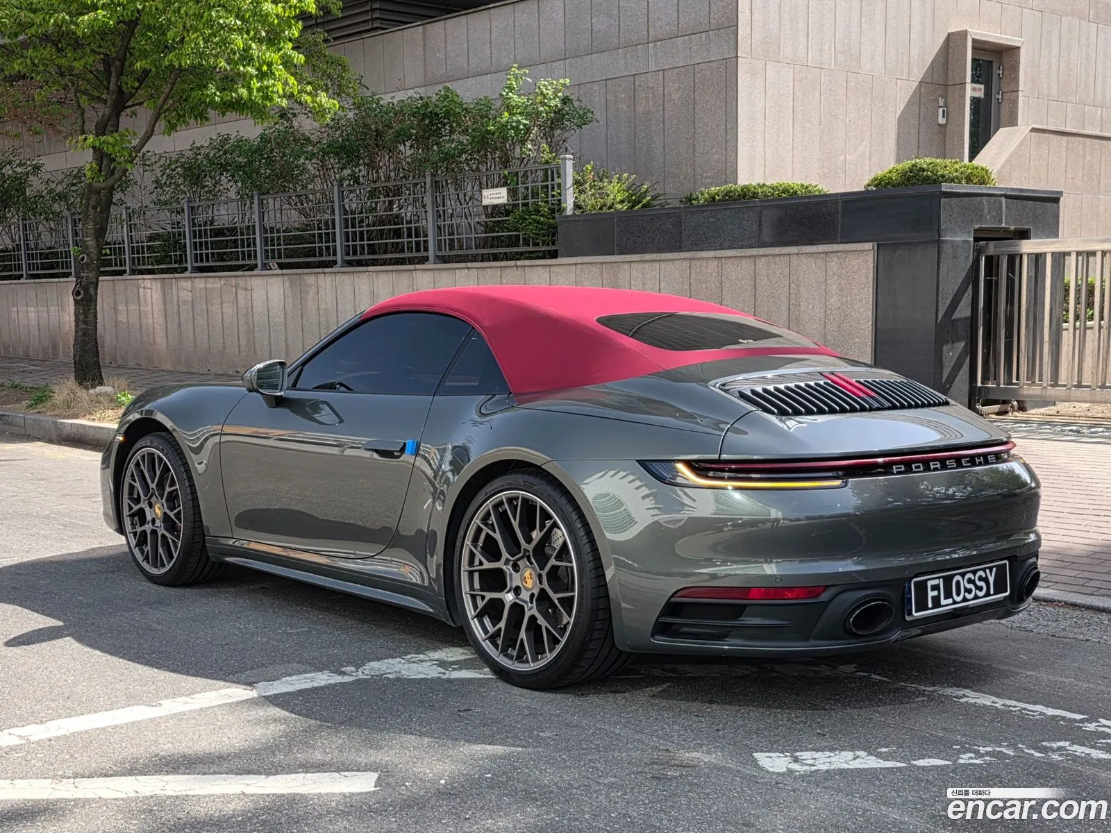 Porsche 911 2021 — 2