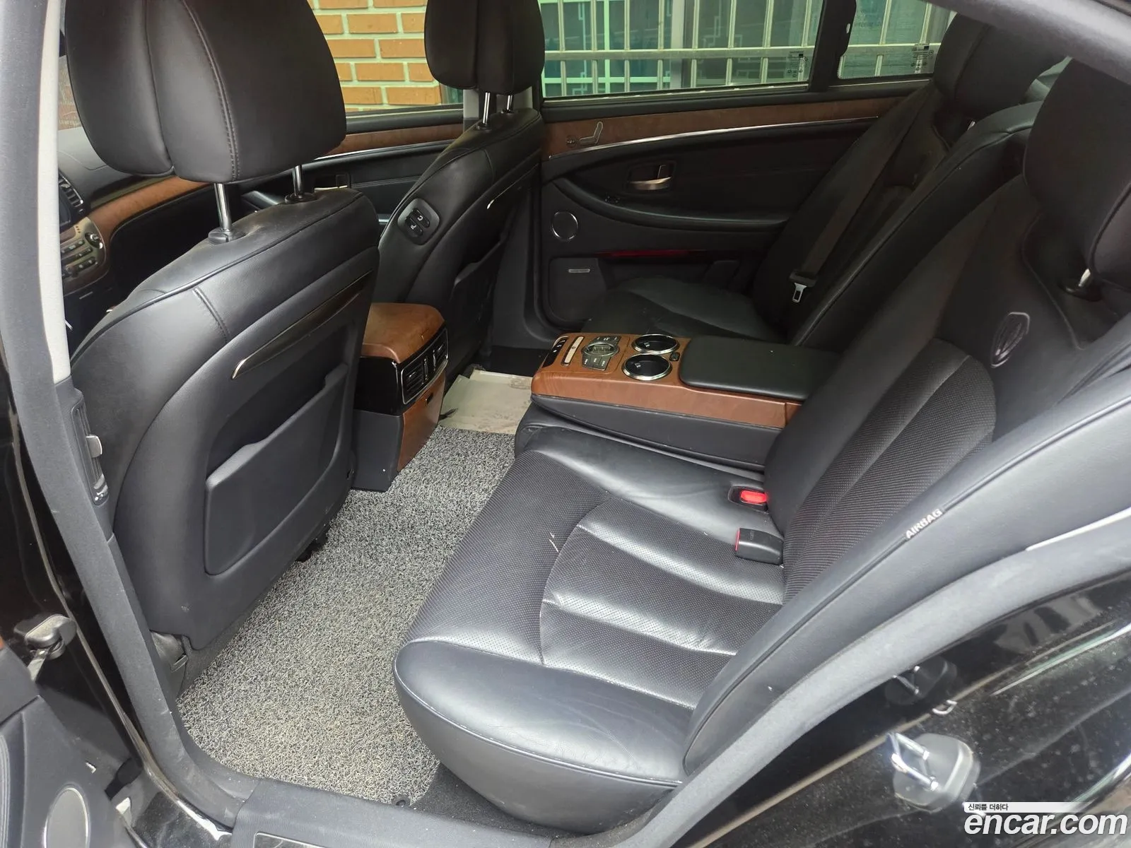 KG Mobility (SsangYong) Chairman W 2013 — 4