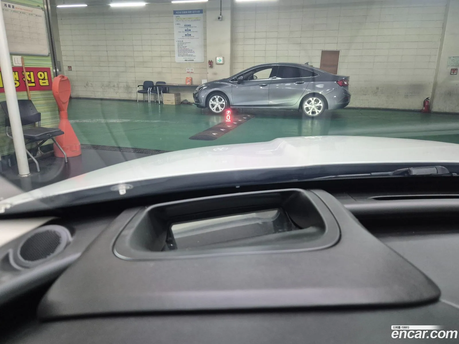 Jaguar XF 2017 — 2