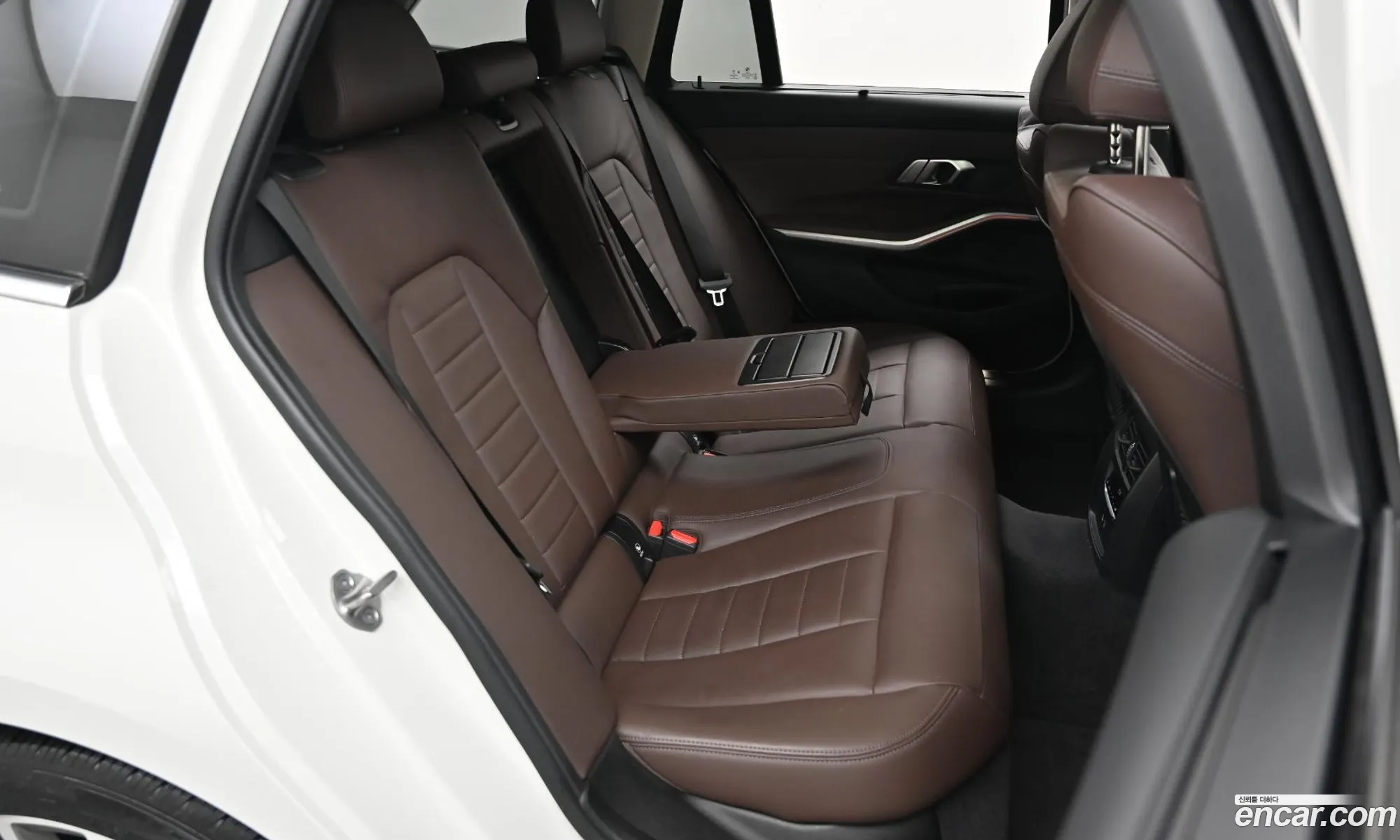 BMW 3 Series 2022 — 10