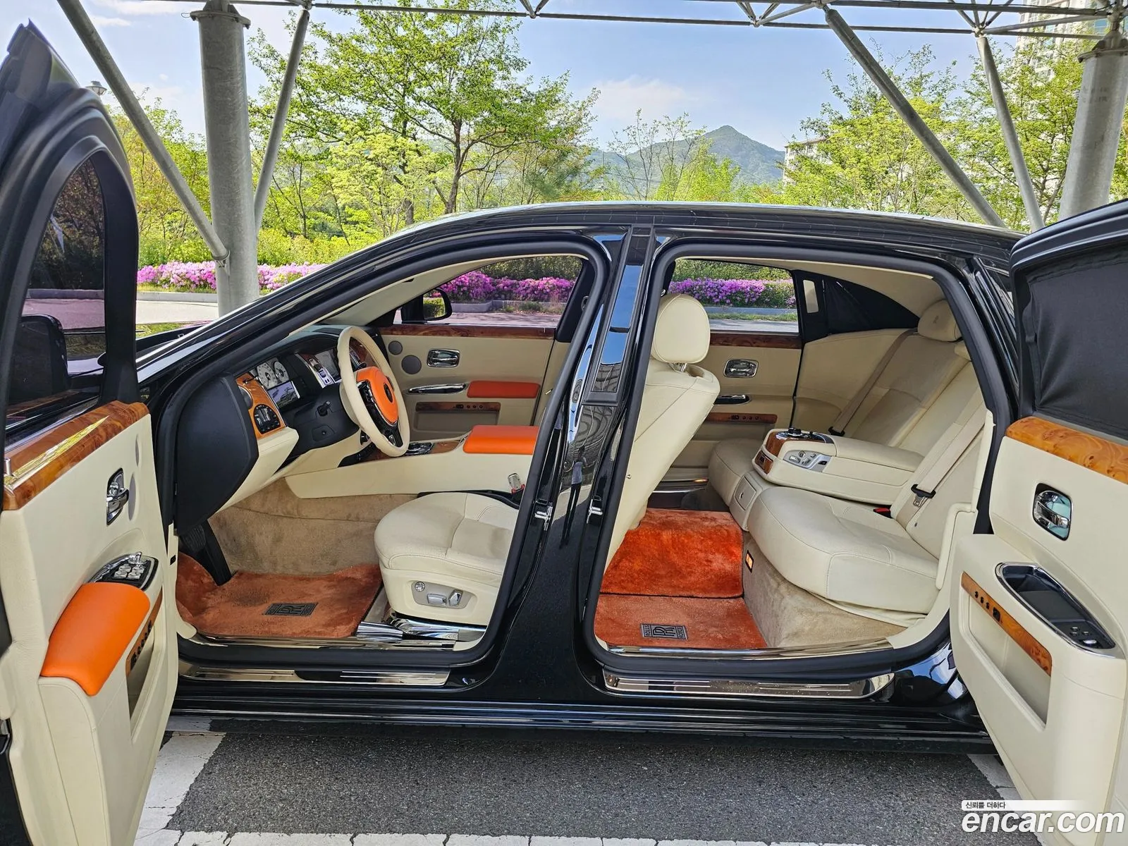 Rolls-Royce Ghost 2013 — 17