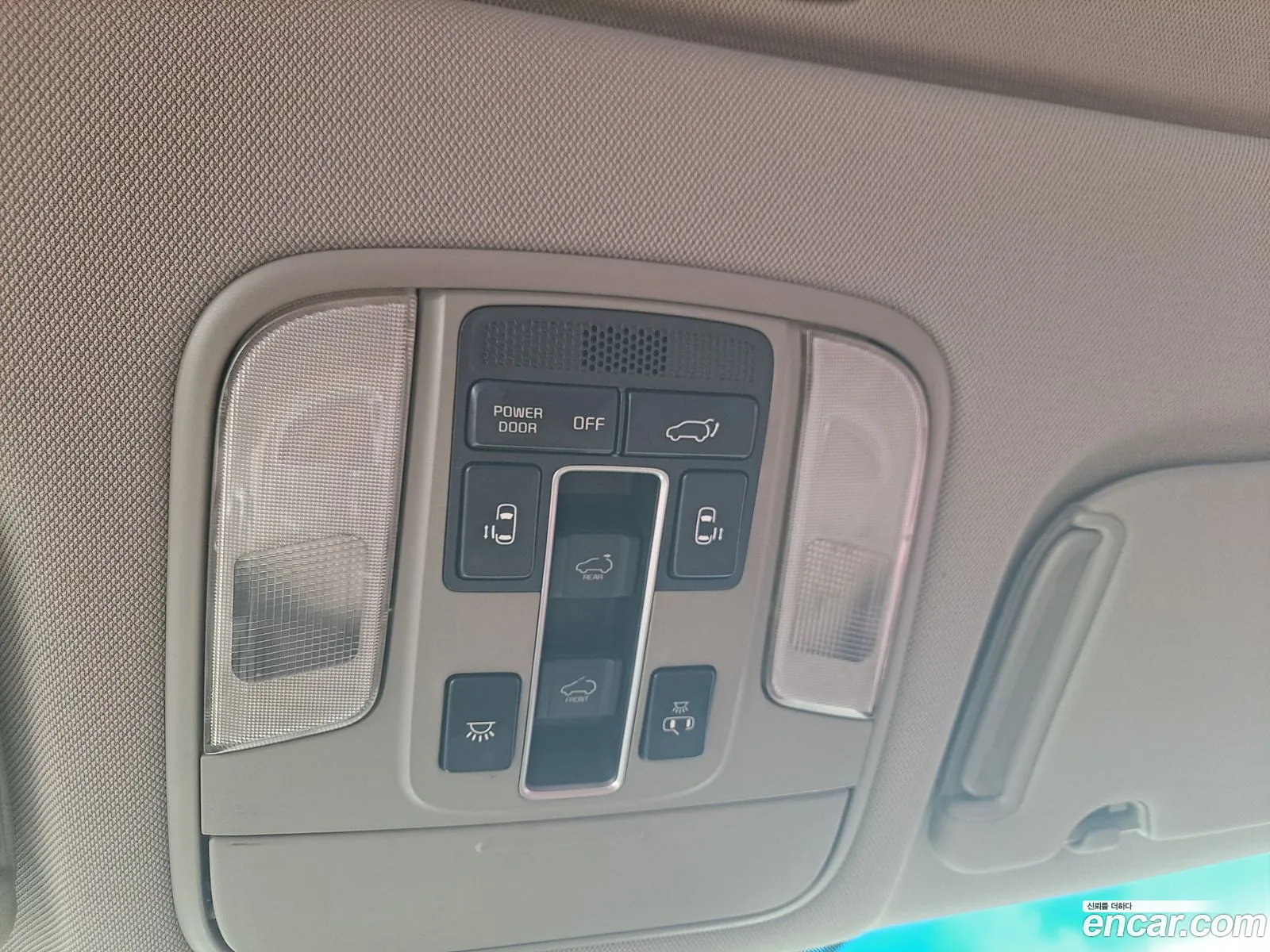 Kia Carnival 2015 — 20
