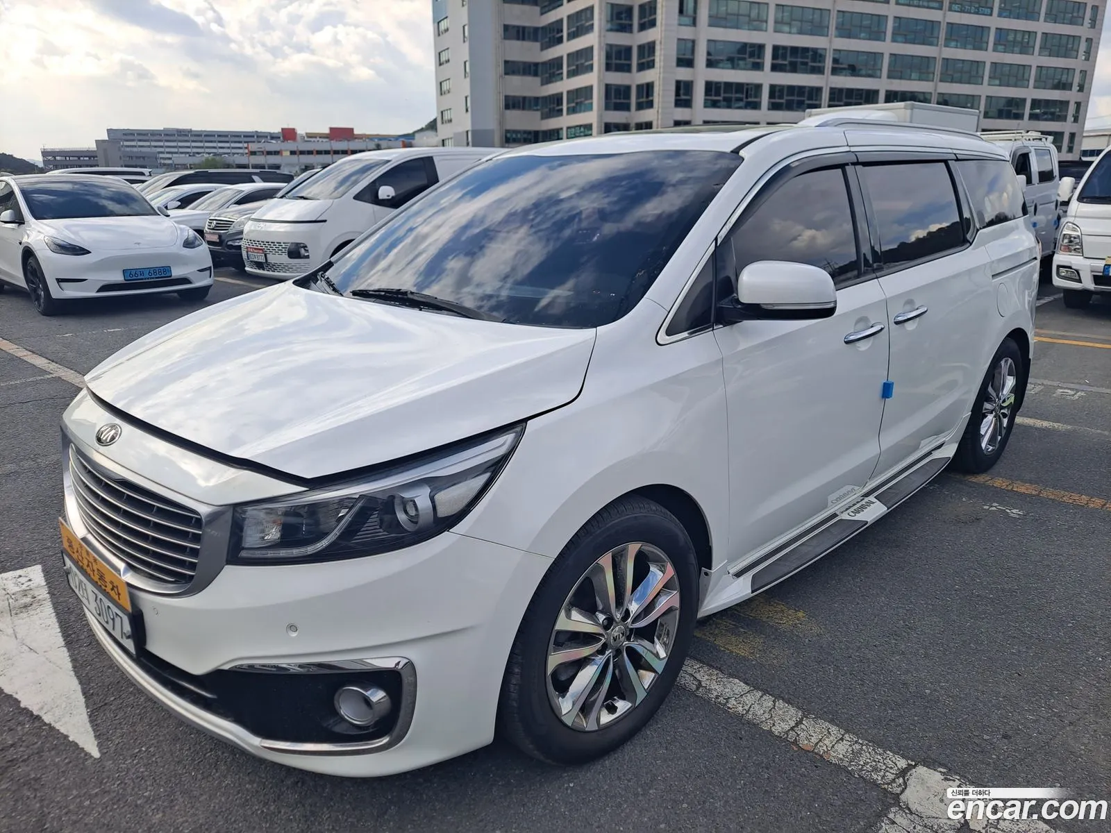 Kia Carnival 2015 — 9
