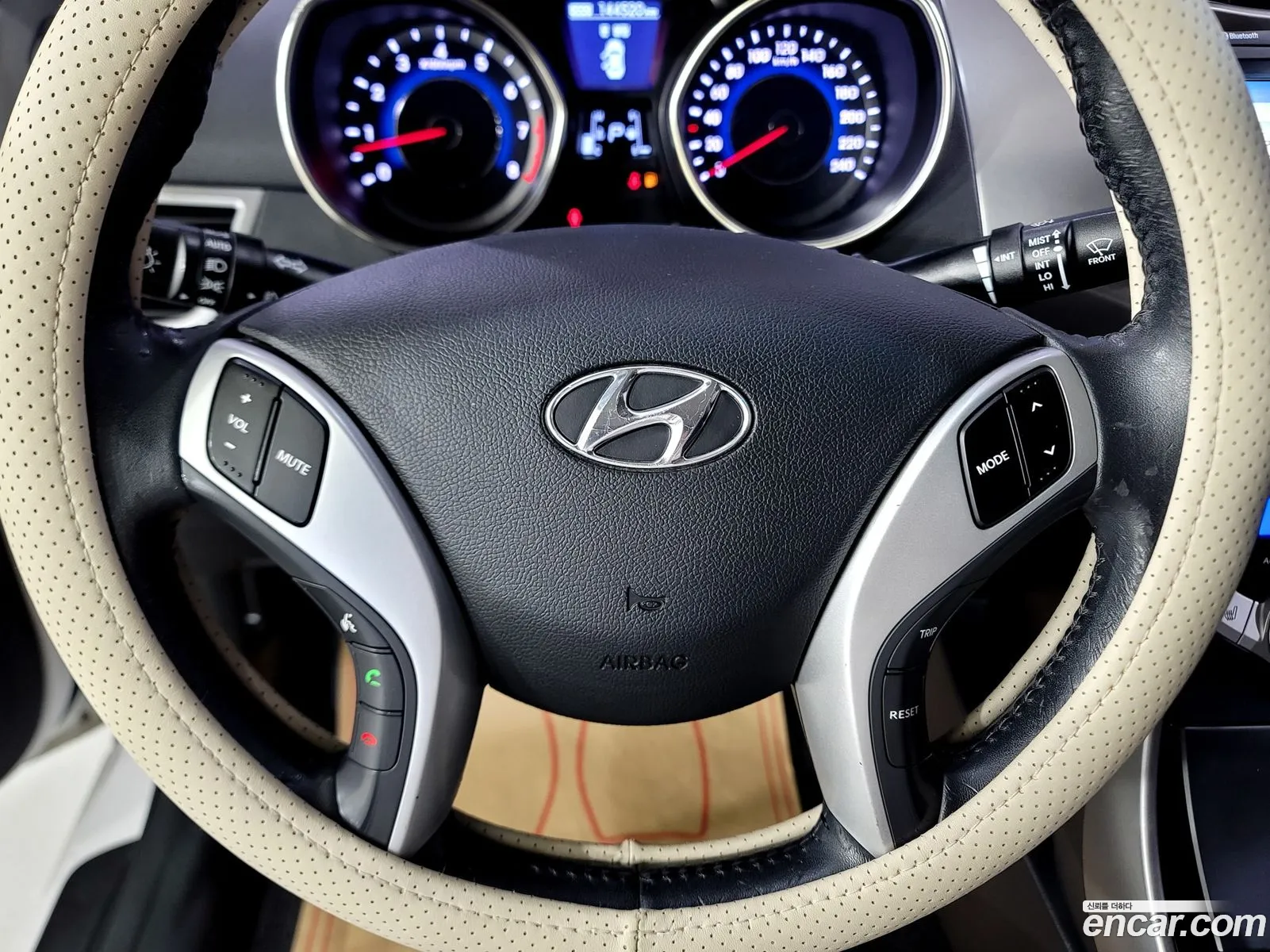 Hyundai Elantra MD 2012 — 20