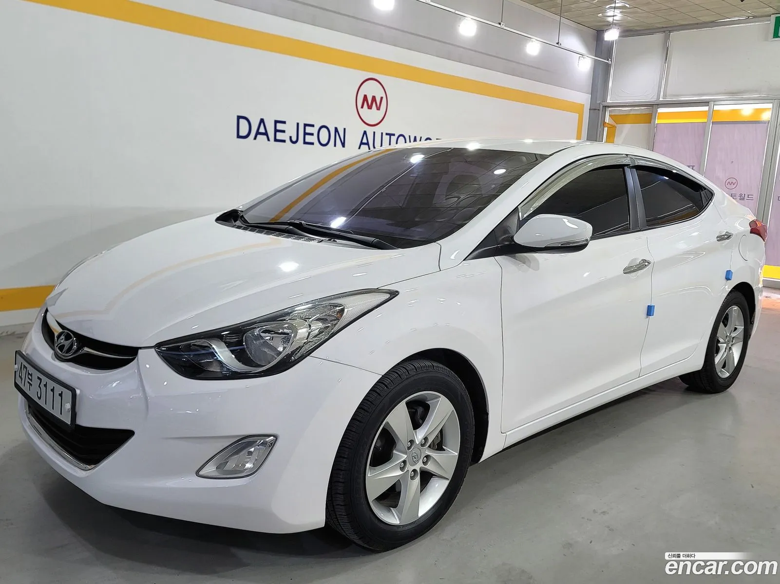 Hyundai Elantra MD 2012 — 15